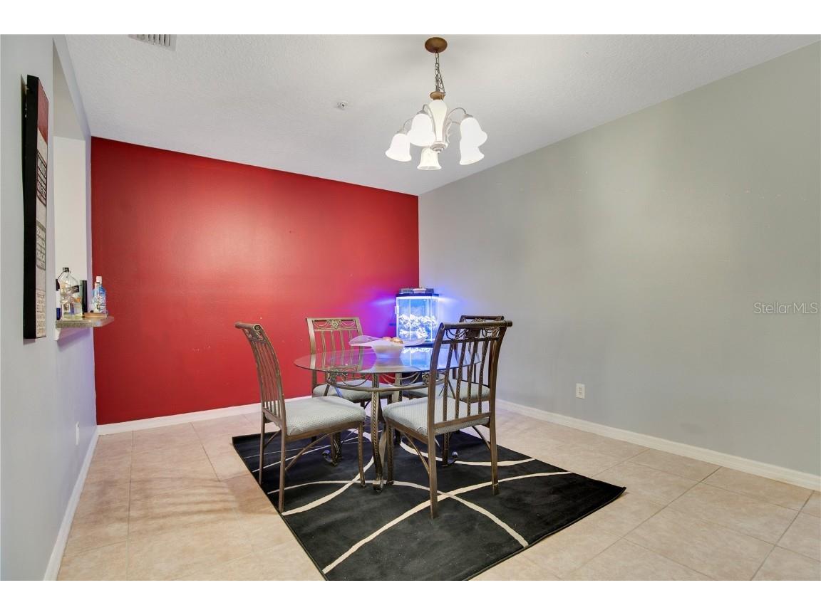 2102 Cypress Bay Boulevard Kissimmee FL 34743 O6251886 image5