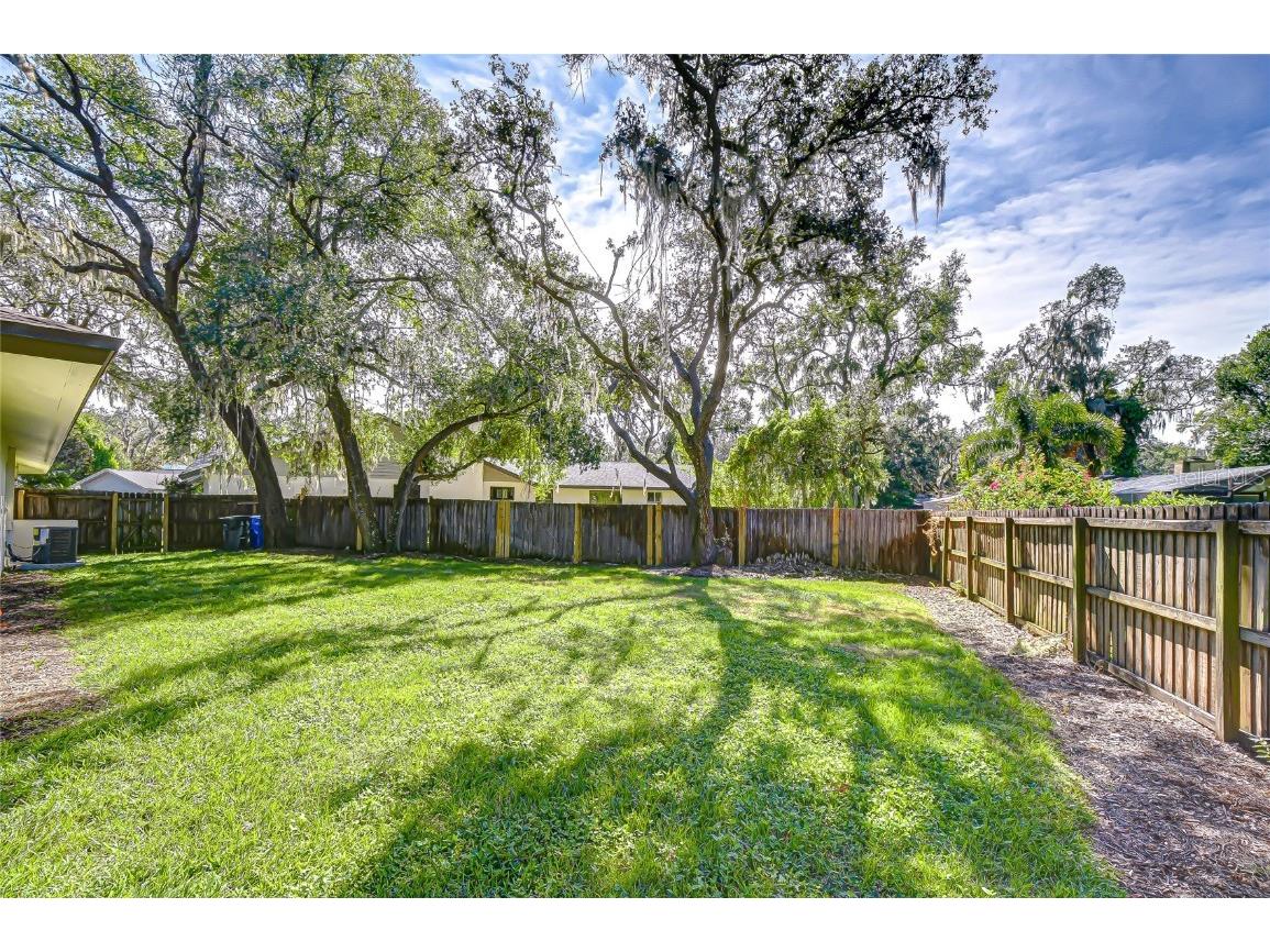 2102 Doefield Court Valrico FL 33596 TB8446897 image32