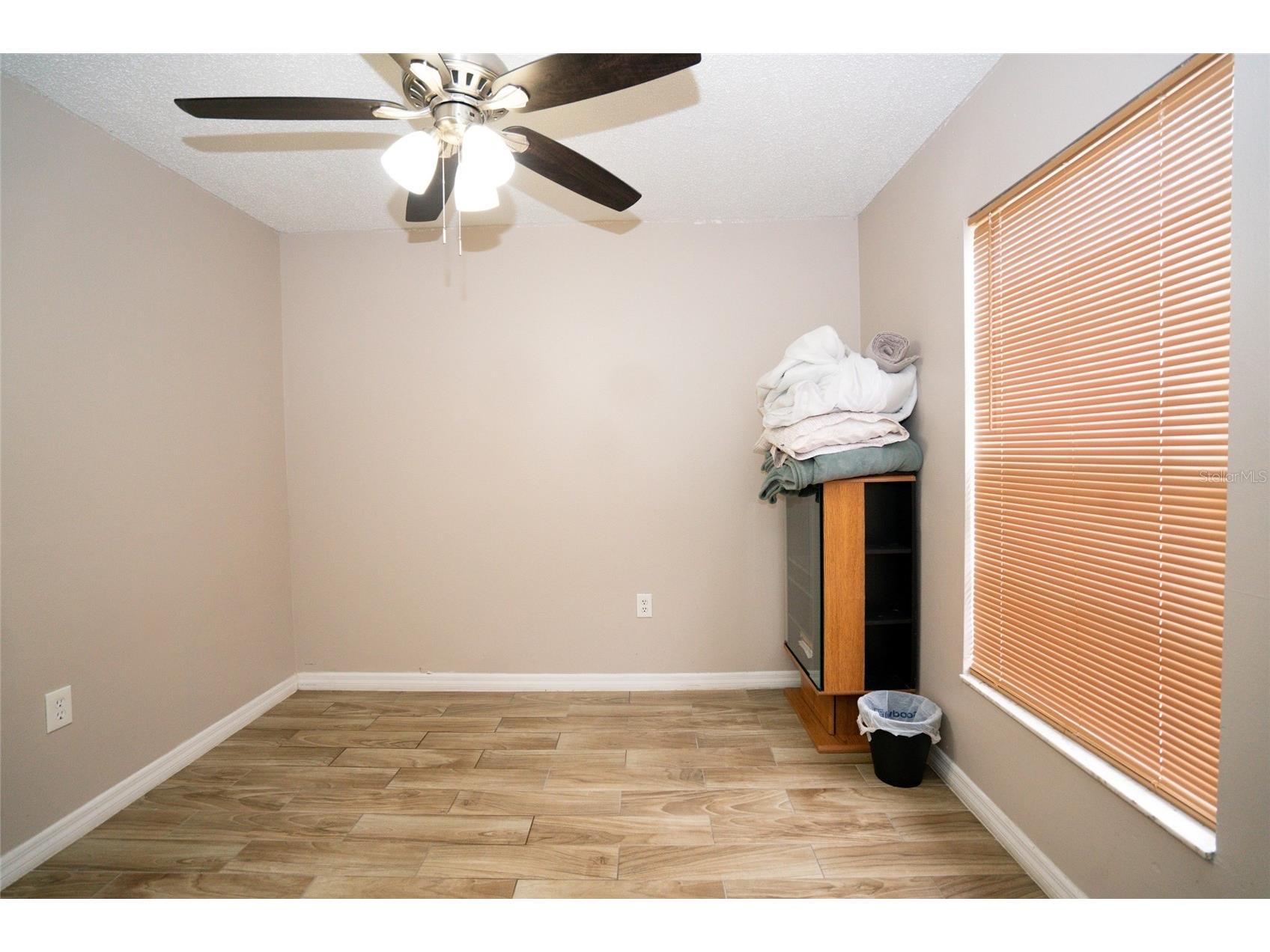2102 E Frierson Avenue Tampa FL 33610 TB8465038 image18