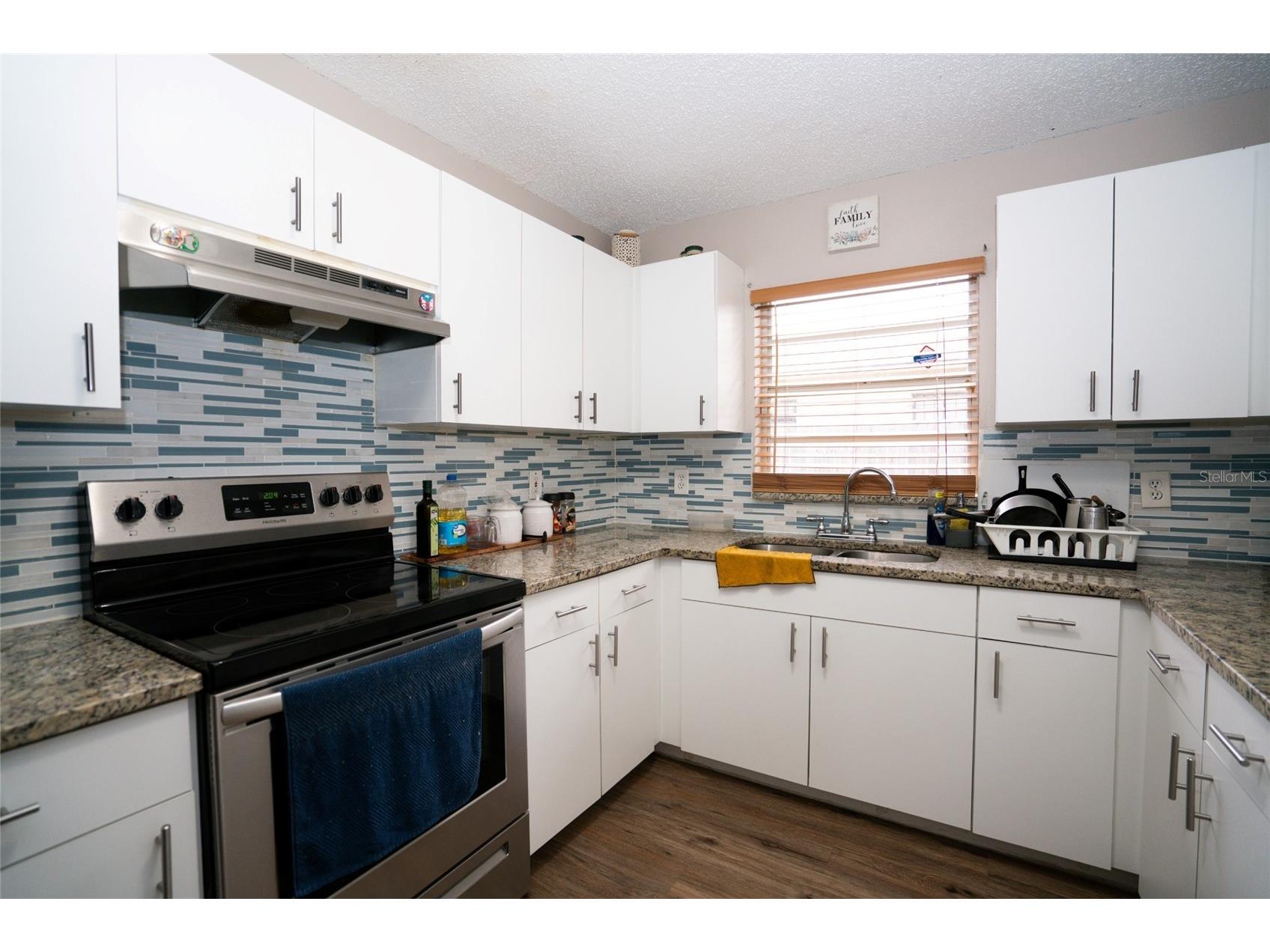 2102 E Frierson Avenue Tampa FL 33610 TB8465038 image6