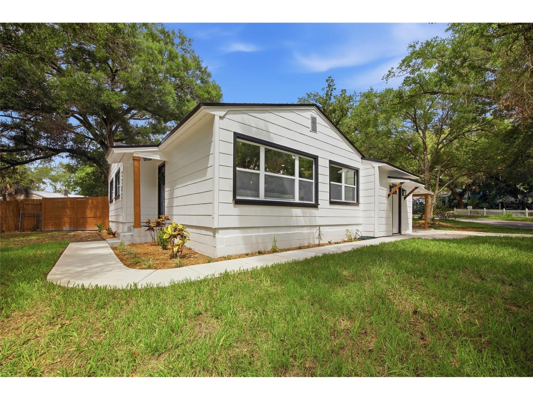 2102 E Howell Street Tampa FL 33610 TB8514784 image3