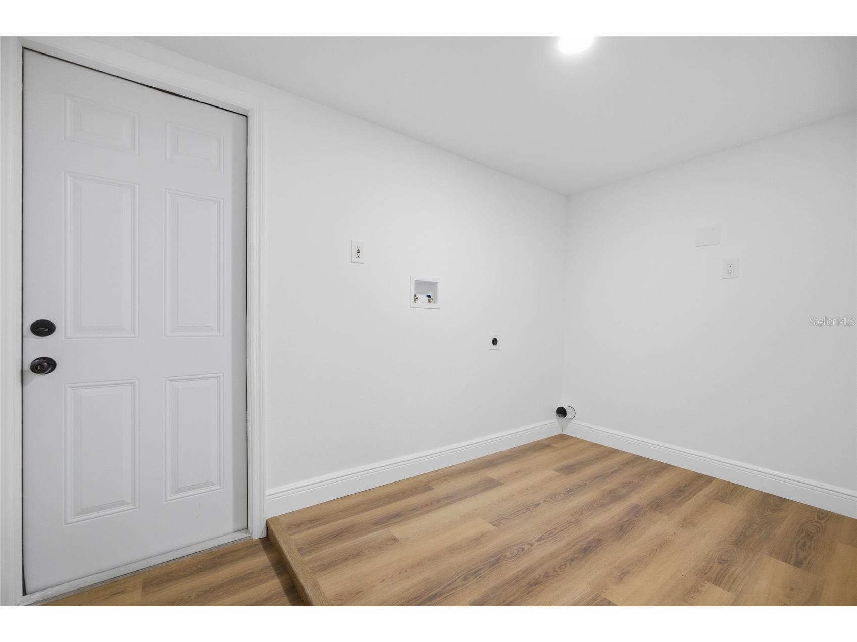 2102 E Howell Street Tampa FL 33610 TB8514784 image32
