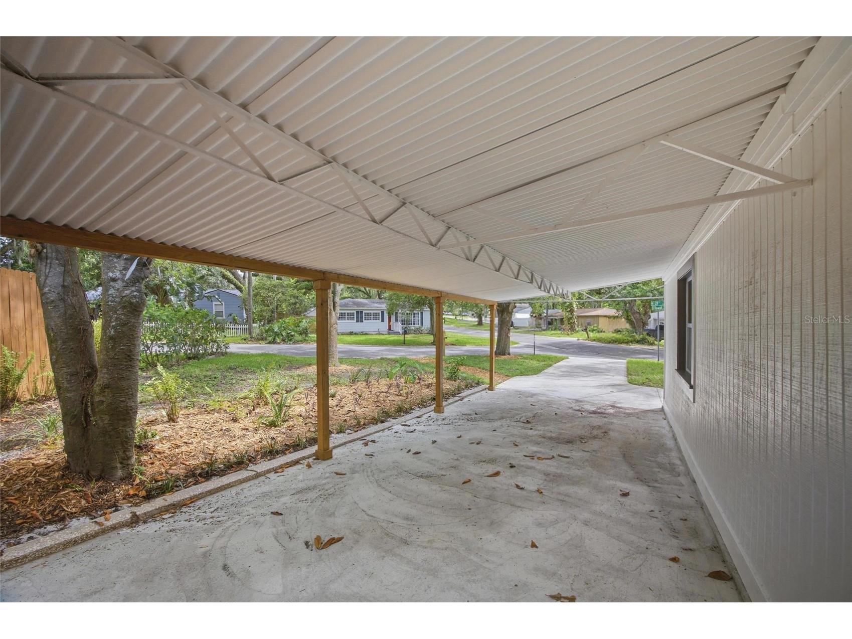 2102 E Howell Street Tampa FL 33610 TB8514784 image35