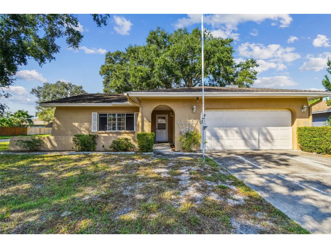 2102 Grove Valley Avenue Palm Harbor FL 34683 TB8441405 image1