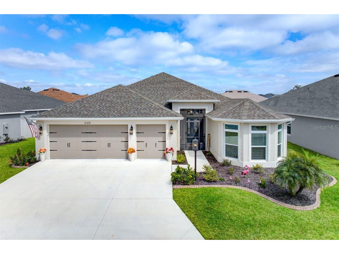 2102 Landrea Loop The Villages FL 32163 O6184592 image1