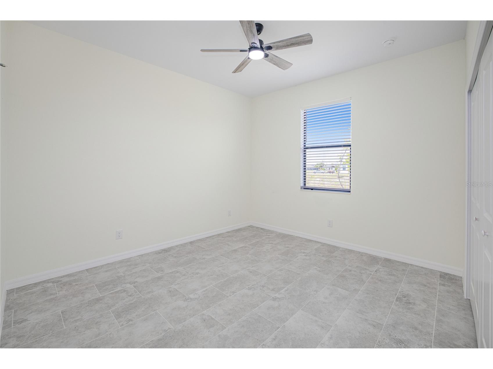 2102 NW 6th Place Cape Coral FL 33993 - LOCH NESS CANAL C7525042 image19