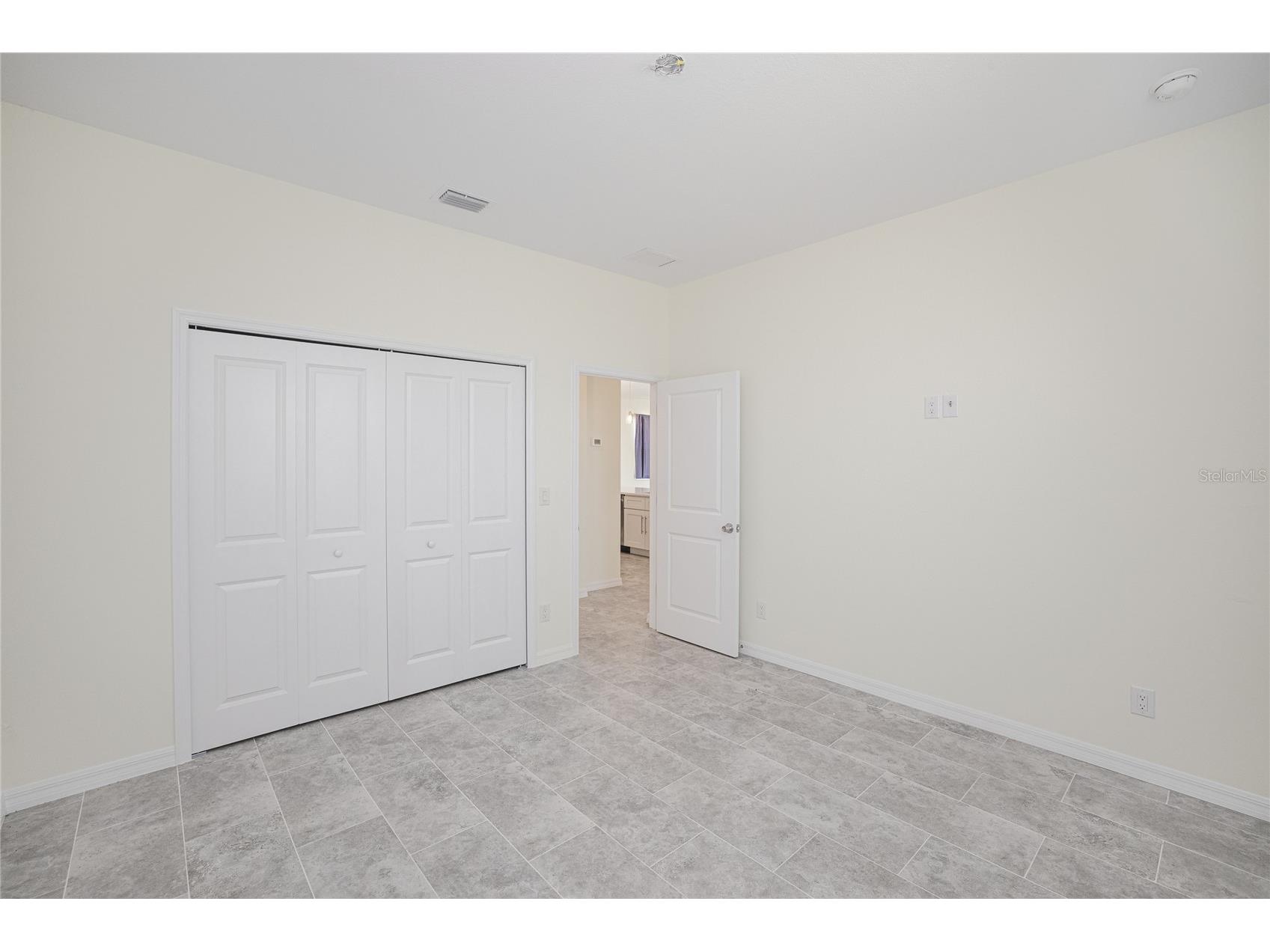 2102 NW 6th Place Cape Coral FL 33993 - LOCH NESS CANAL C7525042 image24
