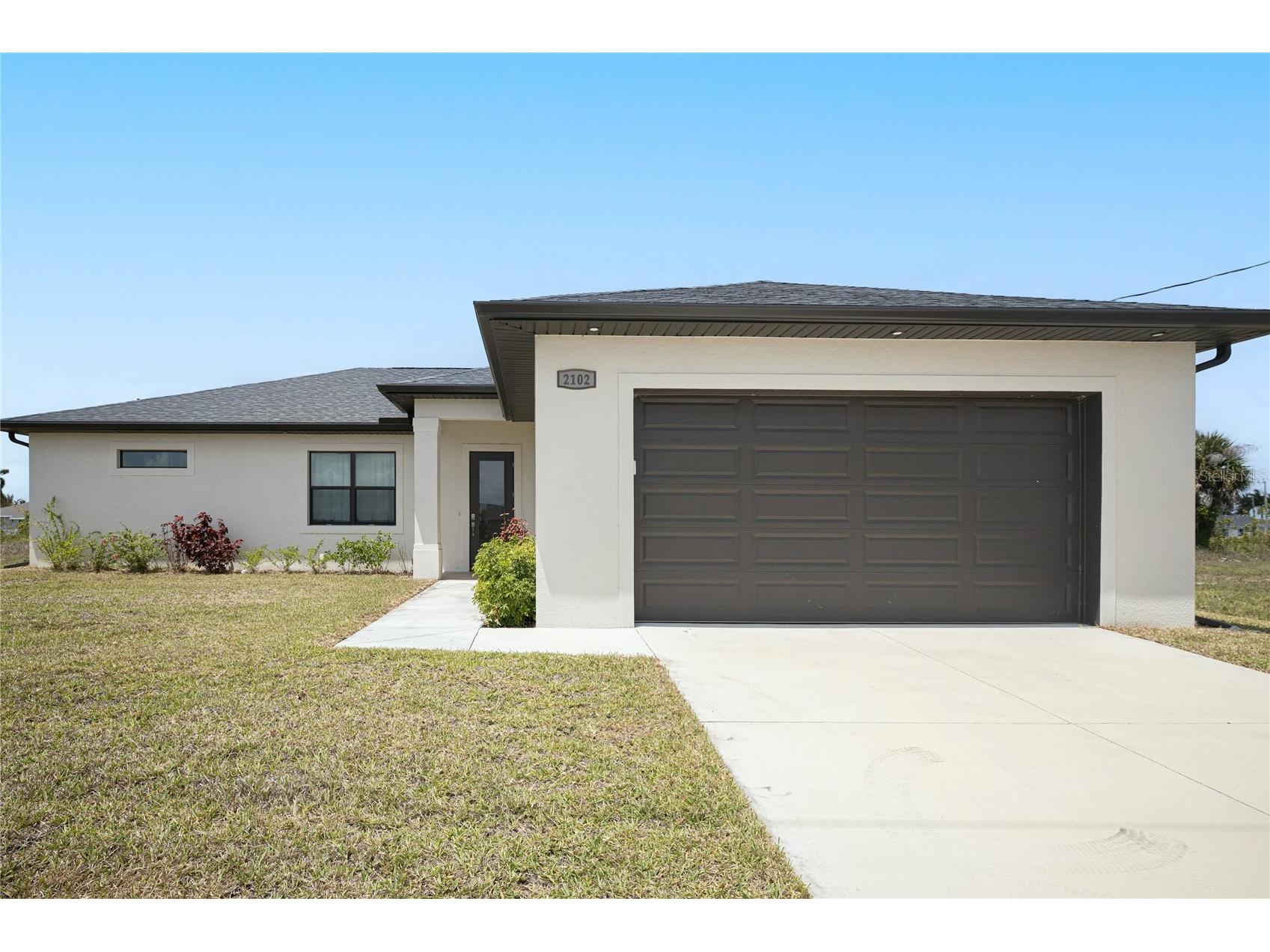 2102 NW 6th Place Cape Coral FL 33993 - LOCH NESS CANAL C7525042 image34
