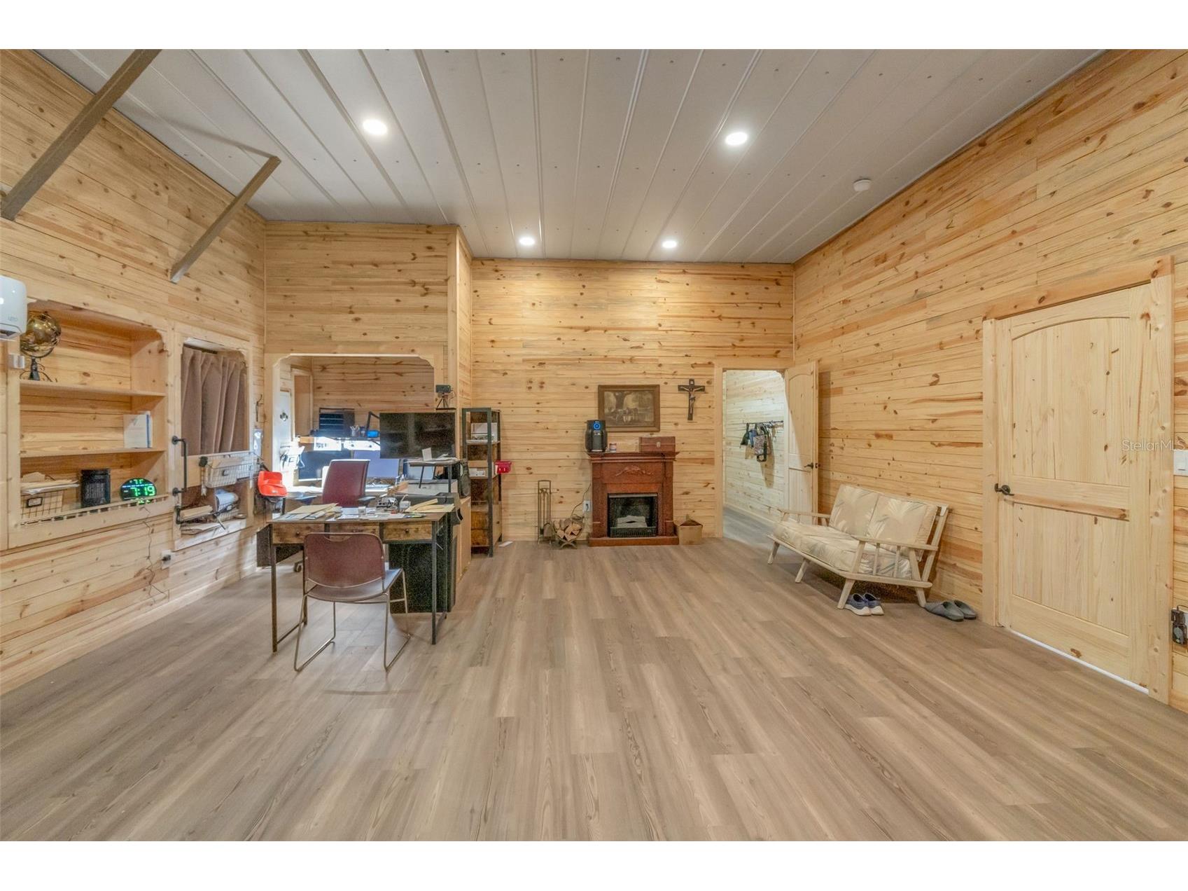 2102 Old Polk City Road Lakeland FL 33809 L4962915 image26