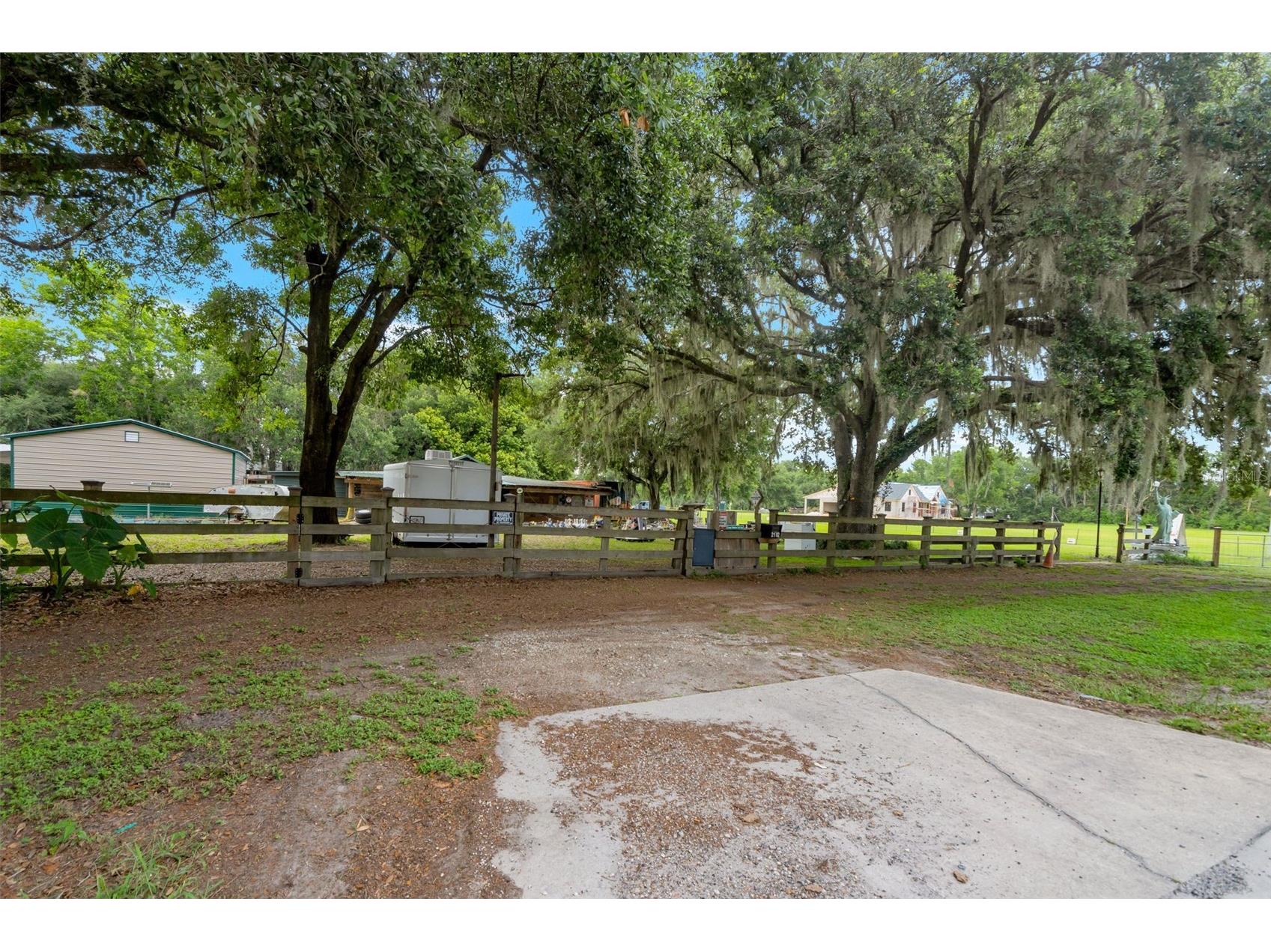 2102 Old Polk City Road Lakeland FL 33809 L4962915 image42