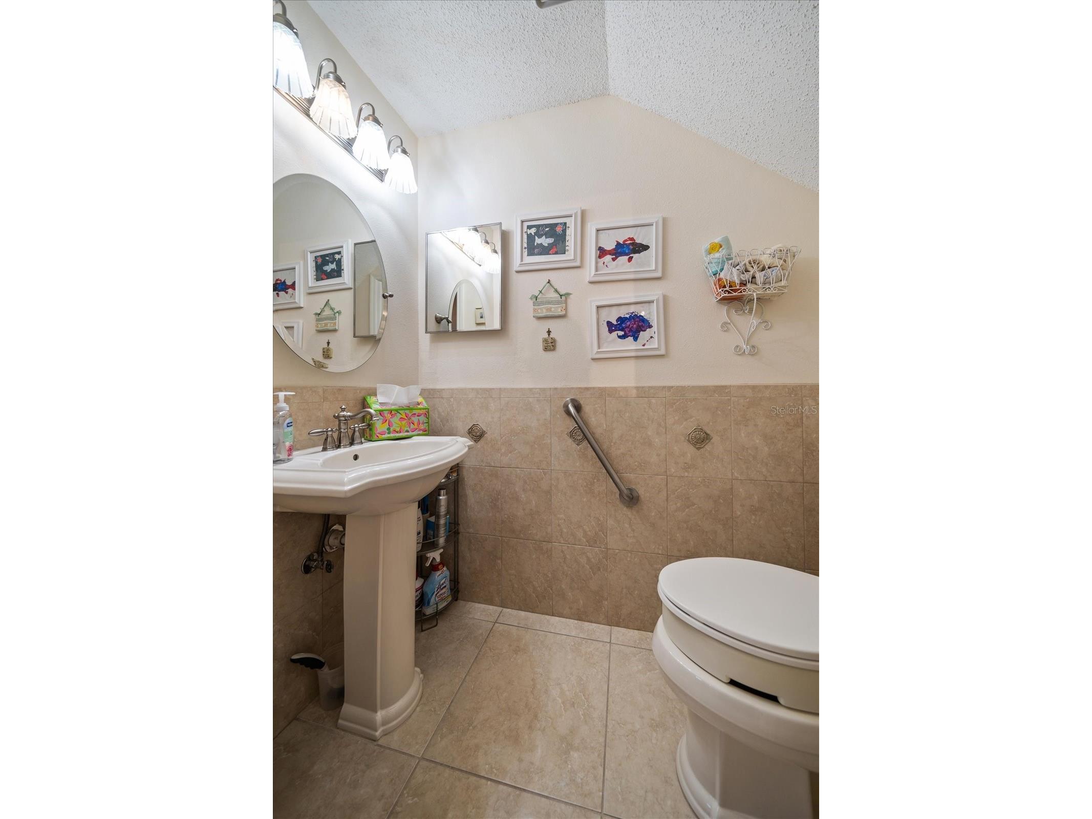 2102 S Fore Circle Tampa FL 33612 TB8475187 image19