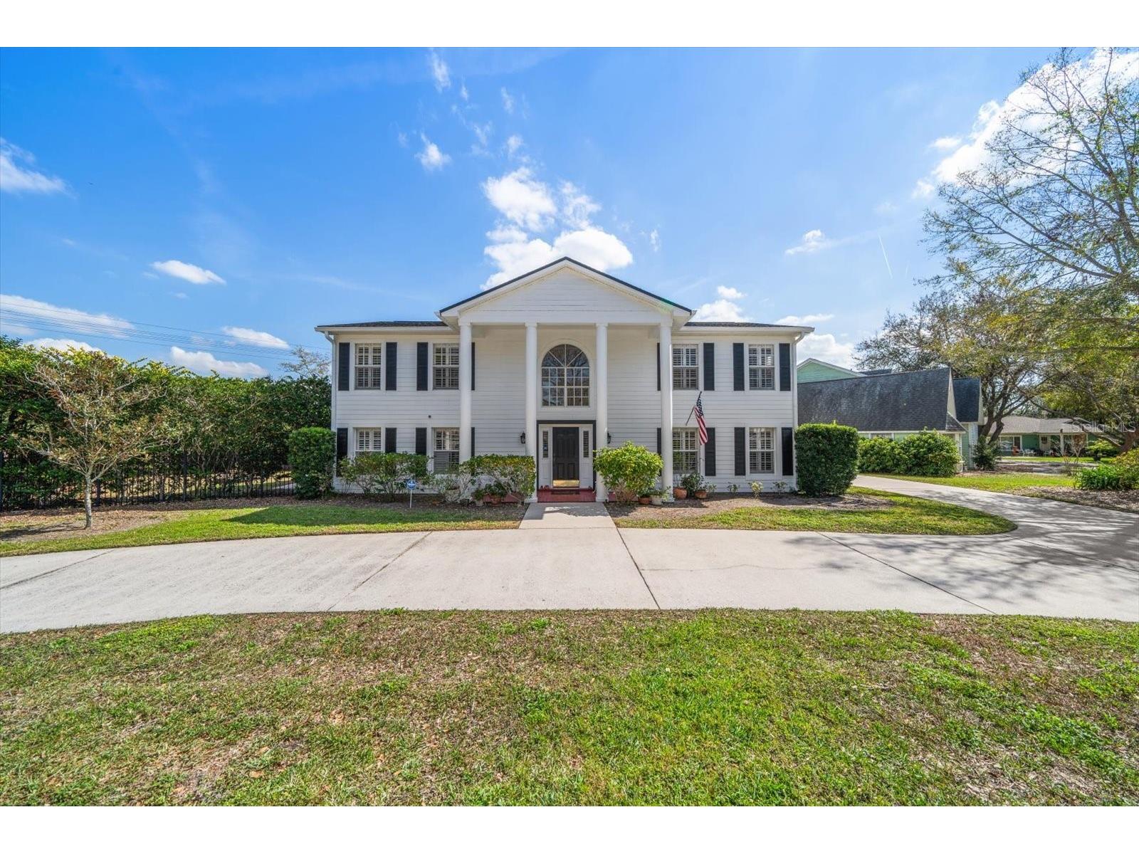 2102 S Fore Circle Tampa FL 33612 TB8475187 image22