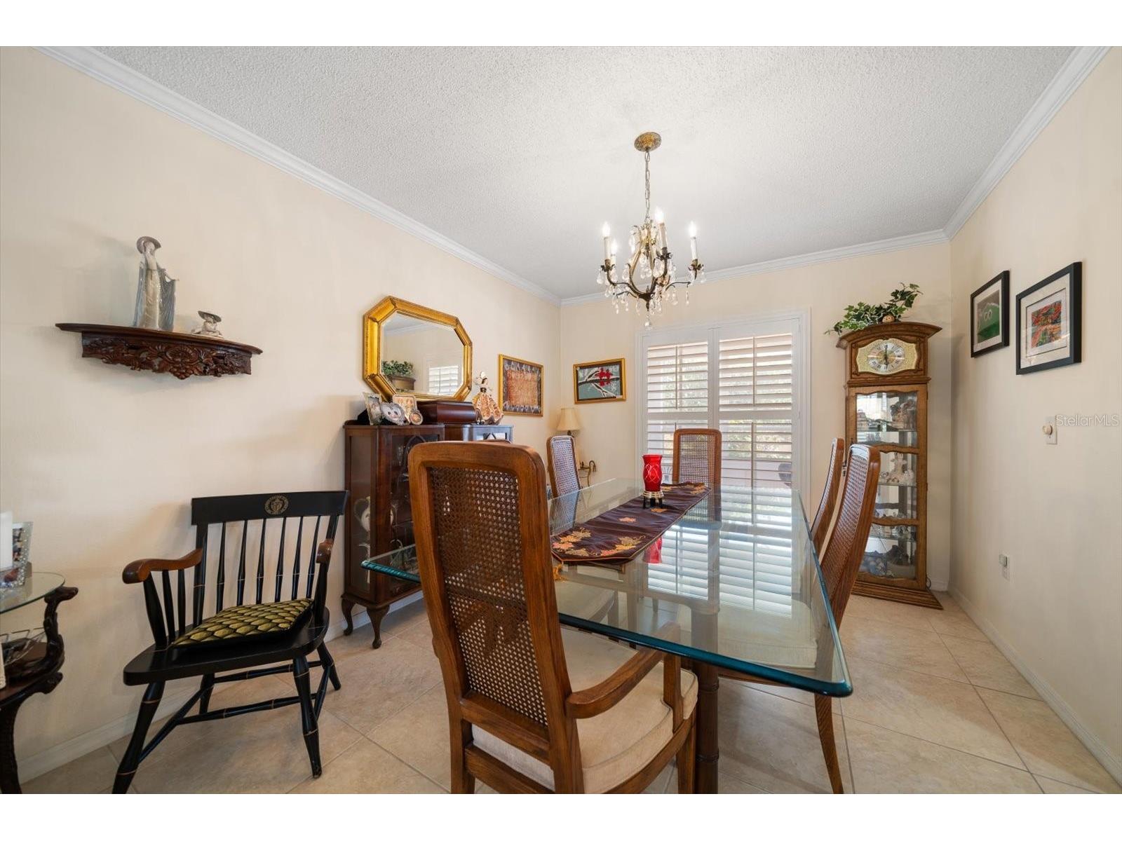 2102 S Fore Circle Tampa FL 33612 TB8475187 image8