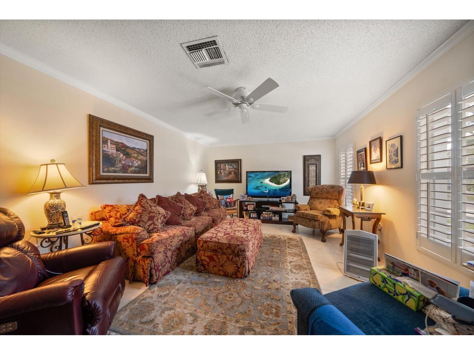 2102 S Fore Circle Tampa FL 33612 TB8475187 image9