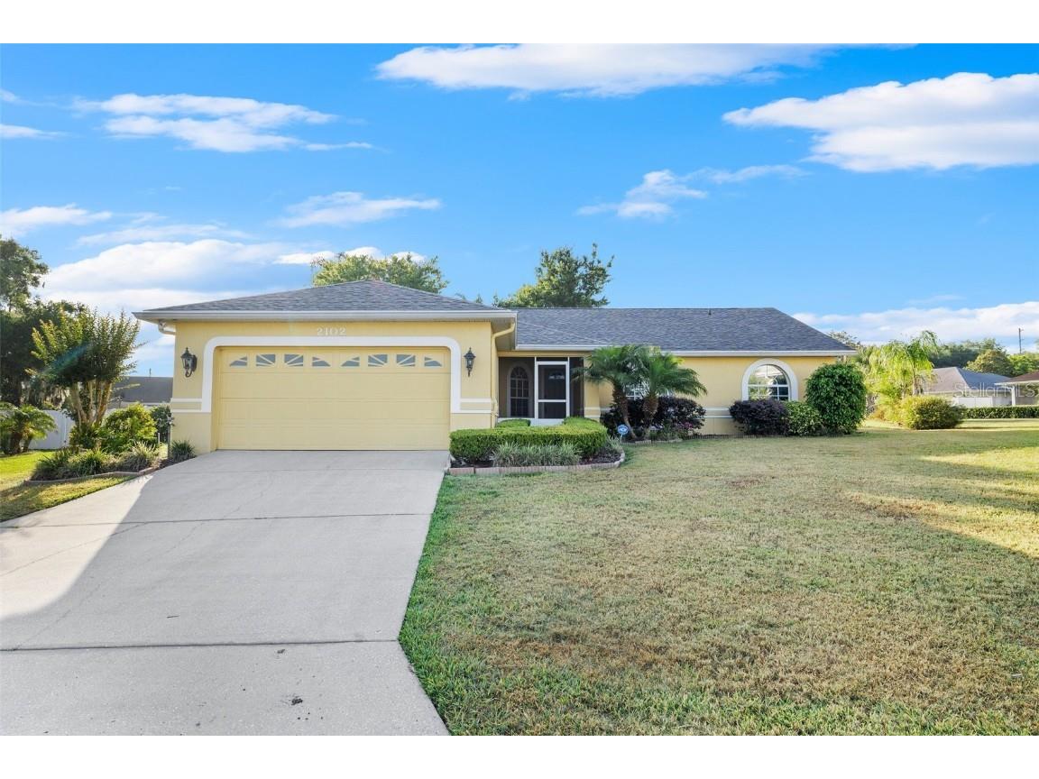 2102 Saxon Lane, Lakeland, FL, 33810 MLS T3523855 Edina Realty