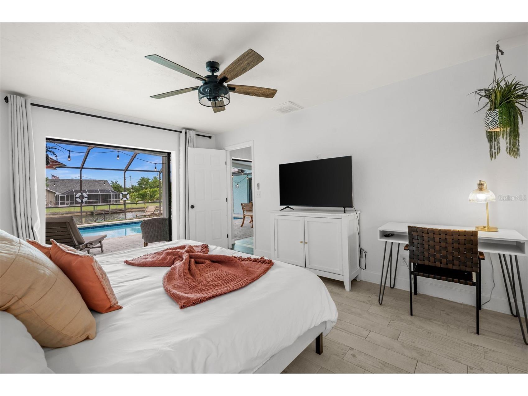 2102 SE 8th Street Cape Coral FL 33990 C7526498 image19
