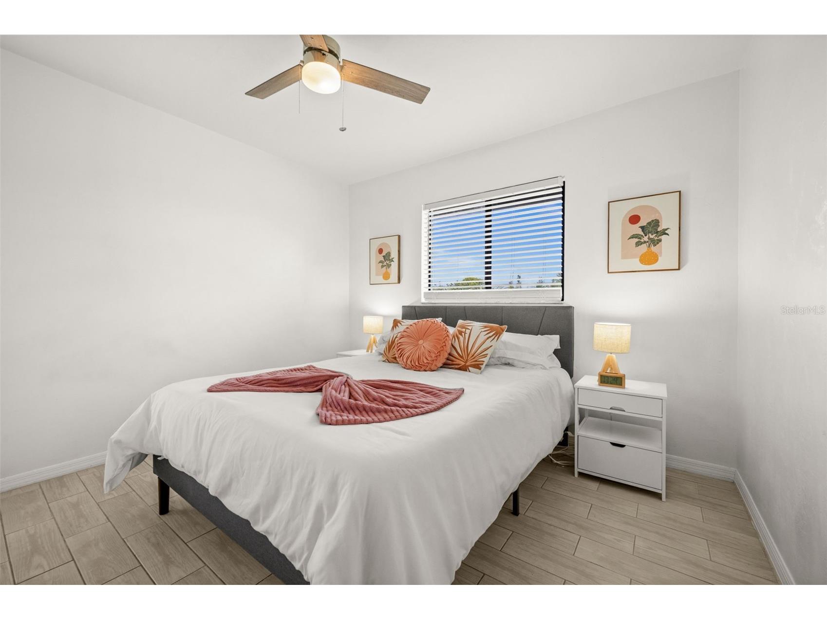 2102 SE 8th Street Cape Coral FL 33990 C7526498 image23