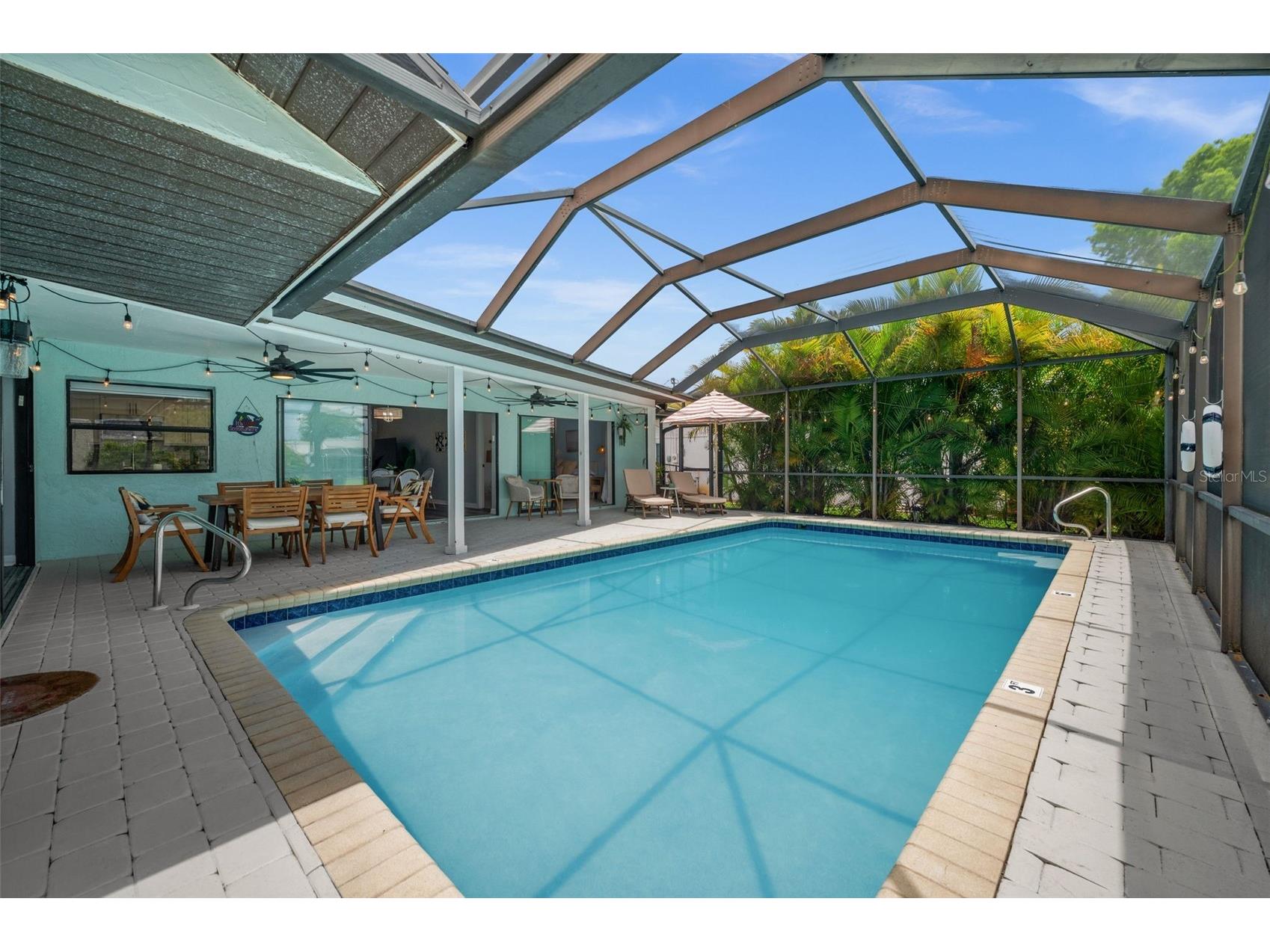 2102 SE 8th Street Cape Coral FL 33990 C7526498 image31
