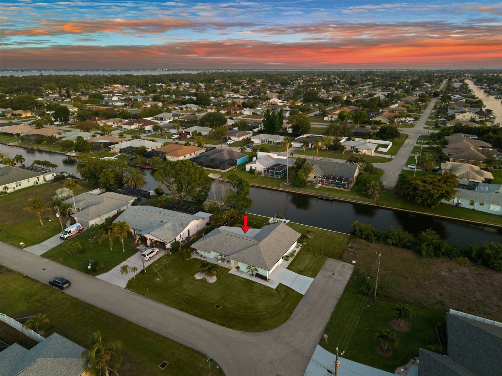 2102 SE 8th Street Cape Coral FL 33990 C7526498 image41