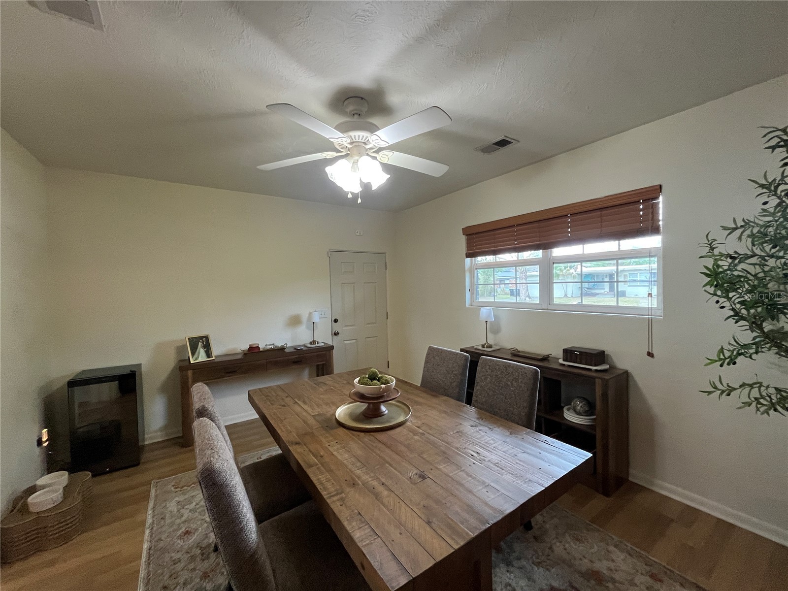 2102 Shaffer Place Orlando FL 32806 O6396087 image10