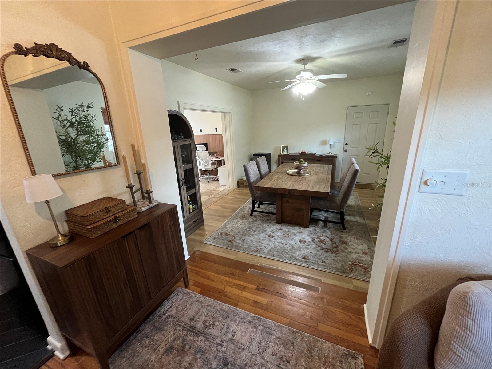 2102 Shaffer Place Orlando FL 32806 O6396087 image12