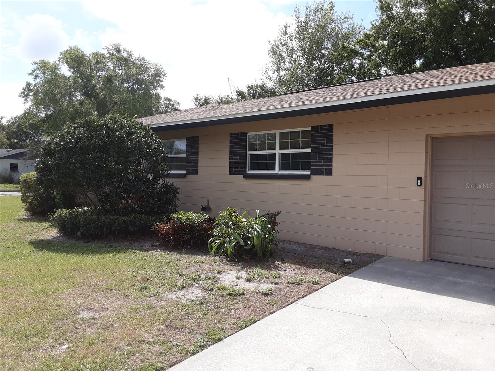 2102 Shaffer Place Orlando FL 32806 O6396087 image3