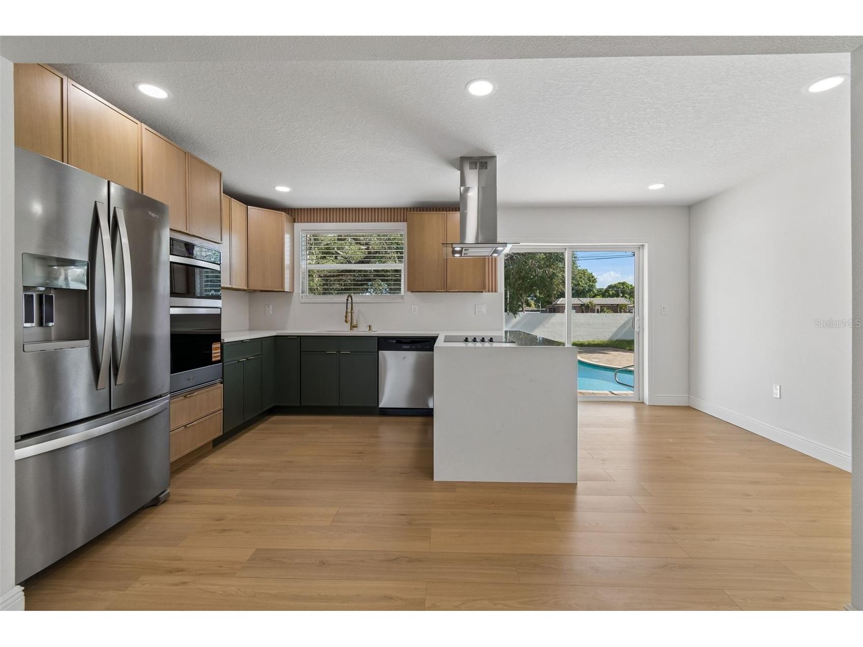 2102 W Ferris Avenue Tampa FL 33603 TB8519730 image23