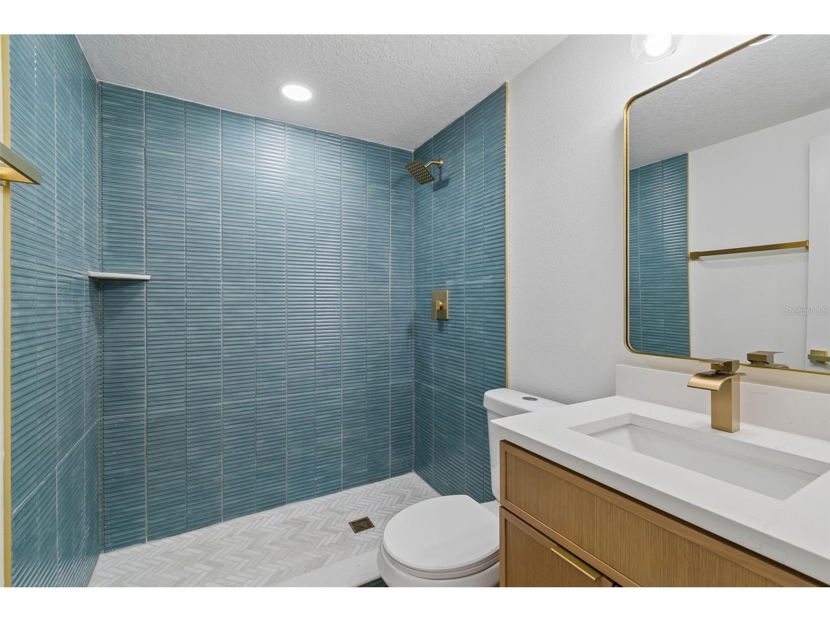 2102 W Ferris Avenue Tampa FL 33603 TB8519730 image32