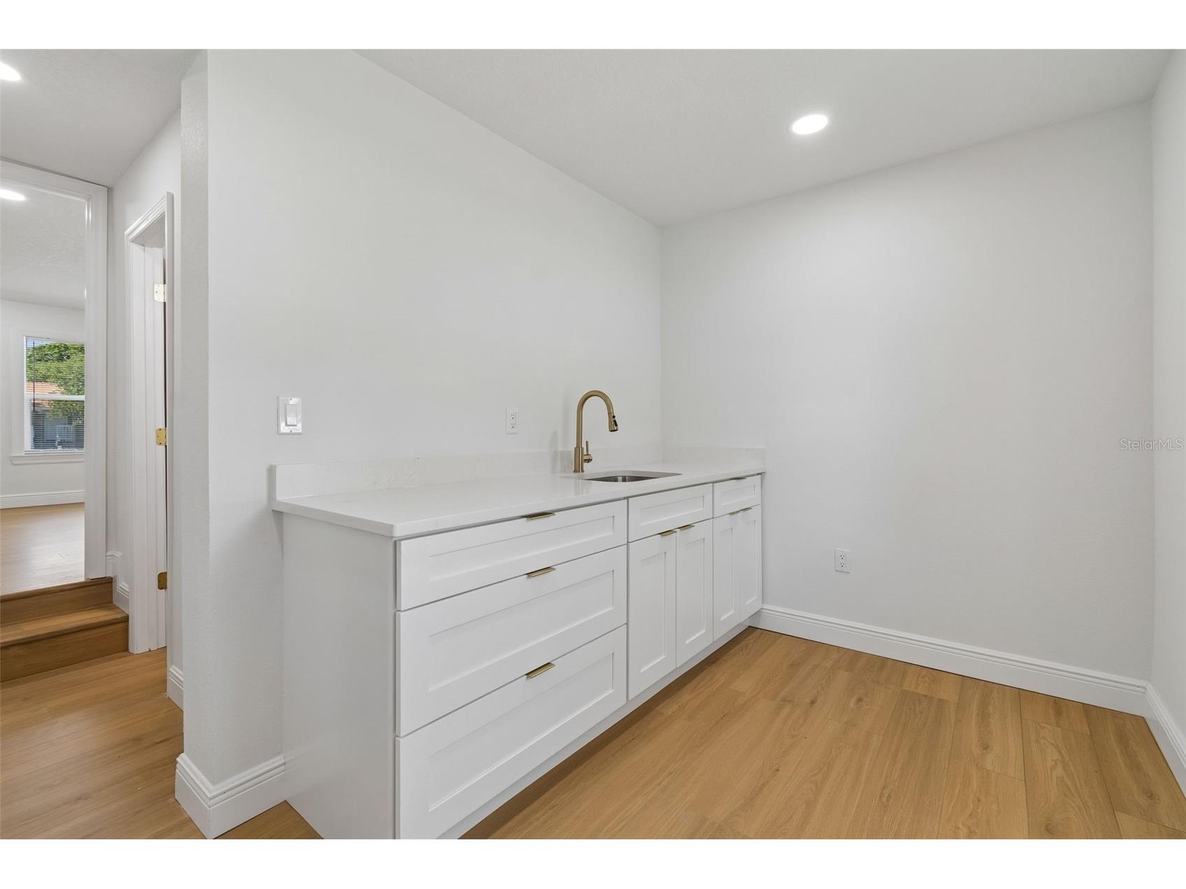 2102 W Ferris Avenue Tampa FL 33603 TB8519730 image37