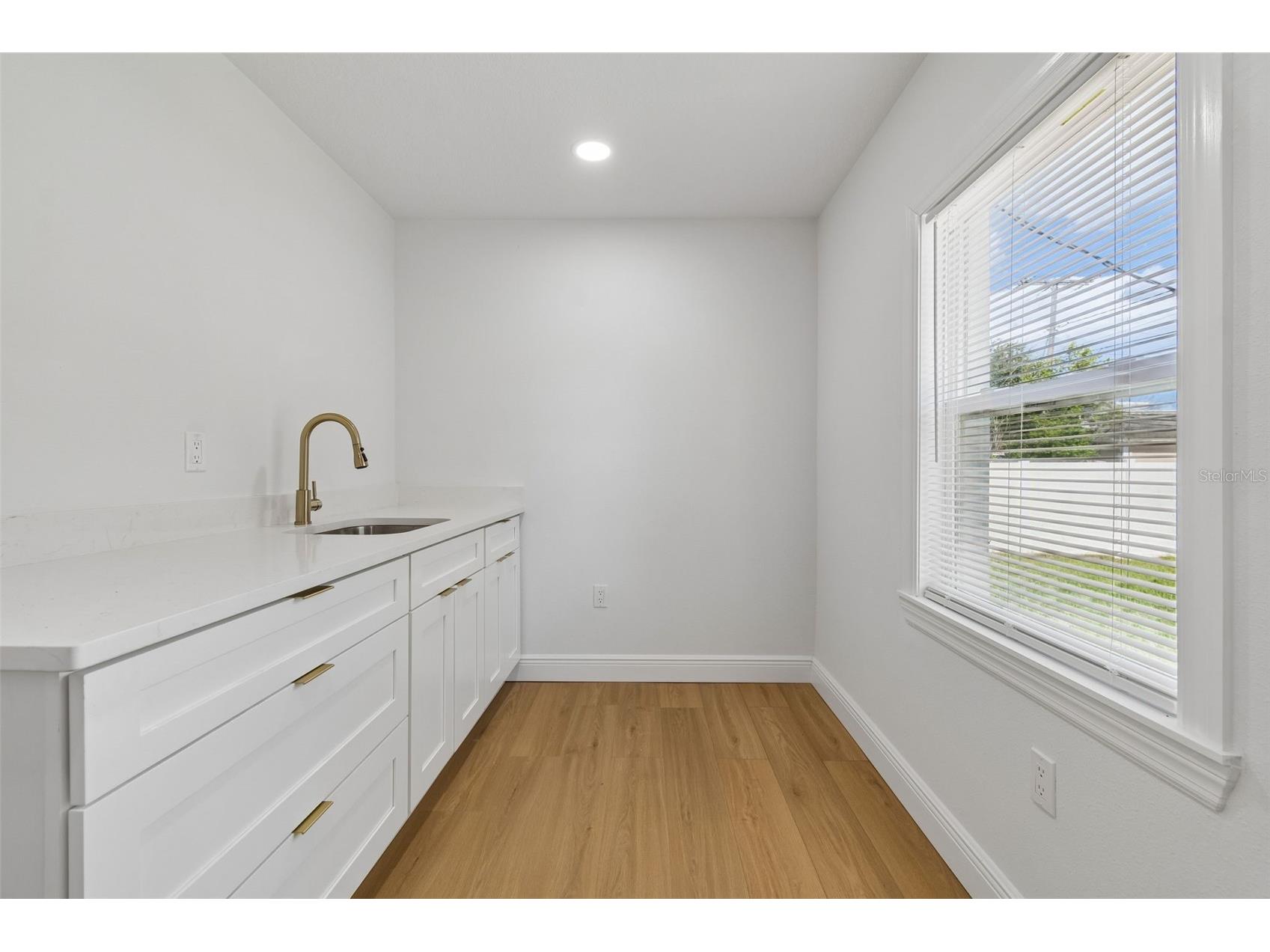 2102 W Ferris Avenue Tampa FL 33603 TB8519730 image38