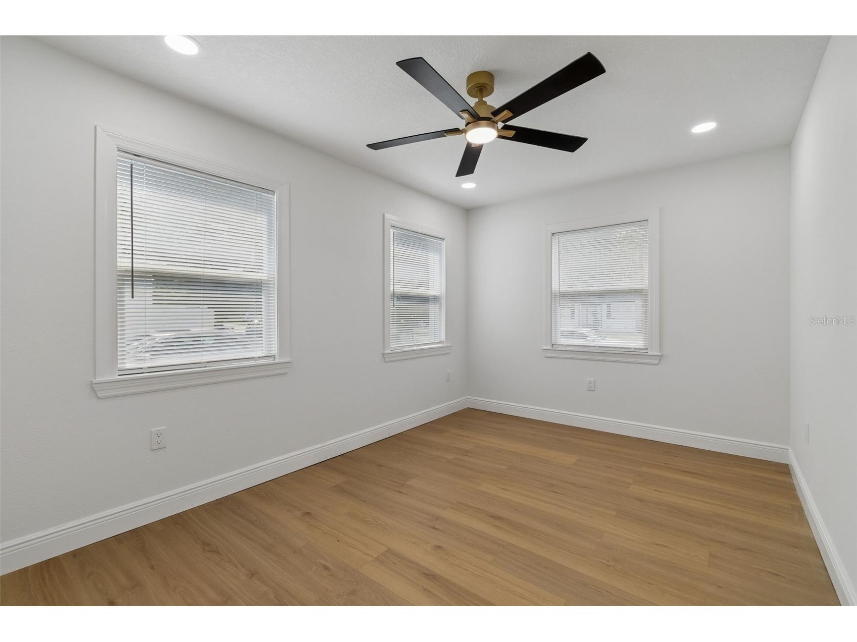 2102 W Ferris Avenue Tampa FL 33603 TB8519730 image53