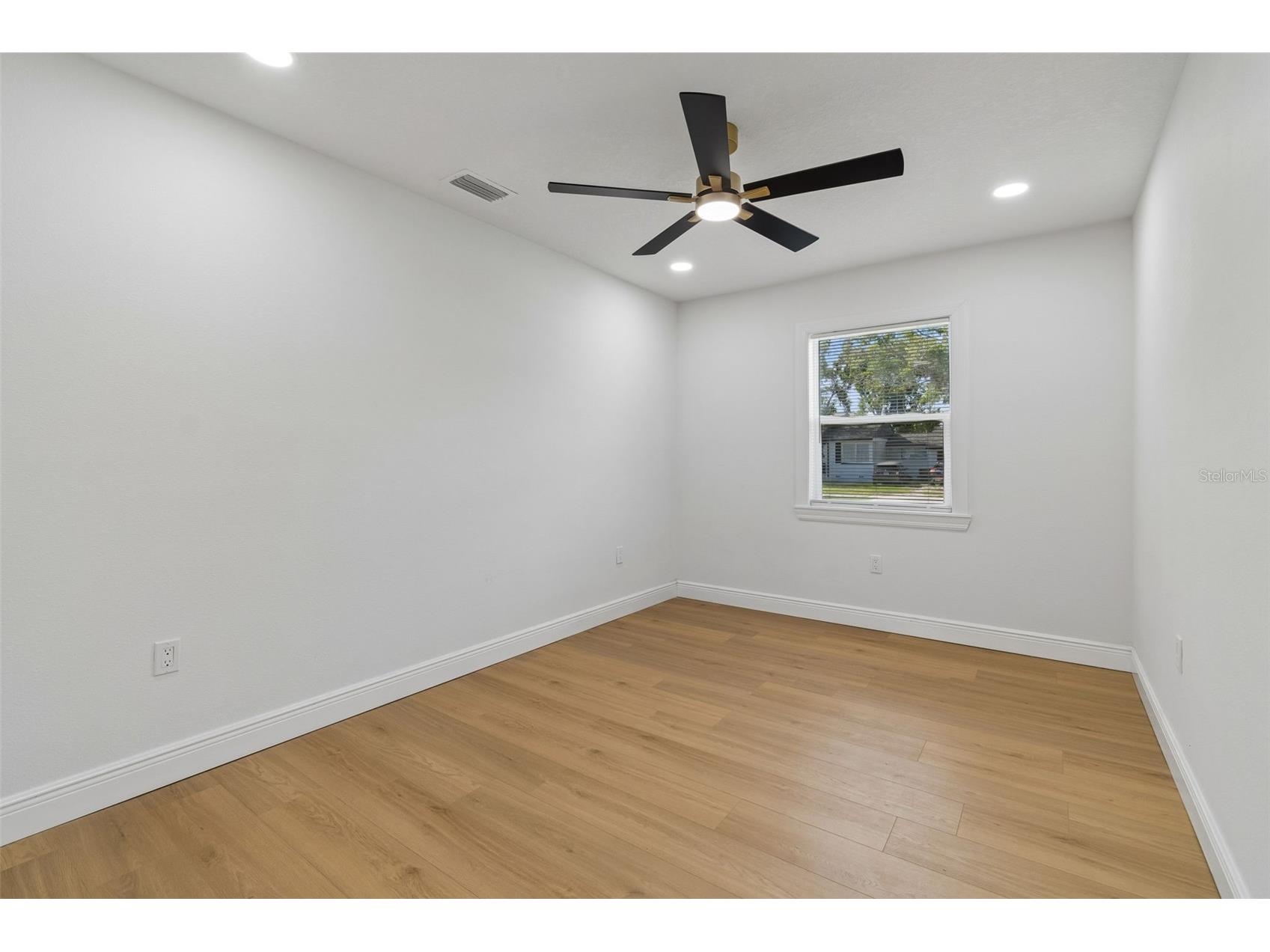 2102 W Ferris Avenue Tampa FL 33603 TB8519730 image56