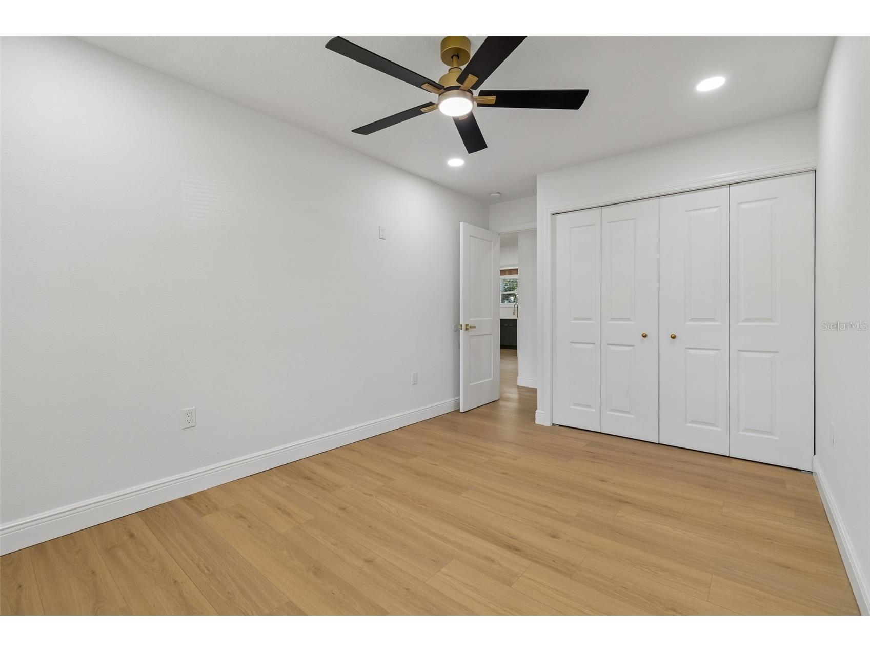 2102 W Ferris Avenue Tampa FL 33603 TB8519730 image57