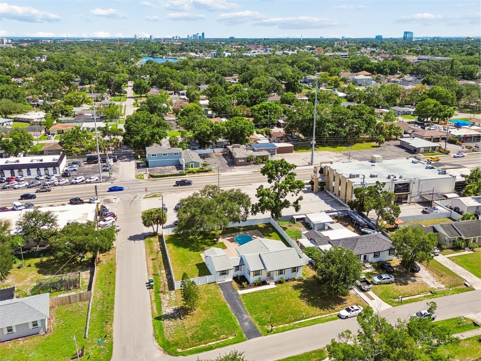2102 W Ferris Avenue Tampa FL 33603 TB8519730 image86