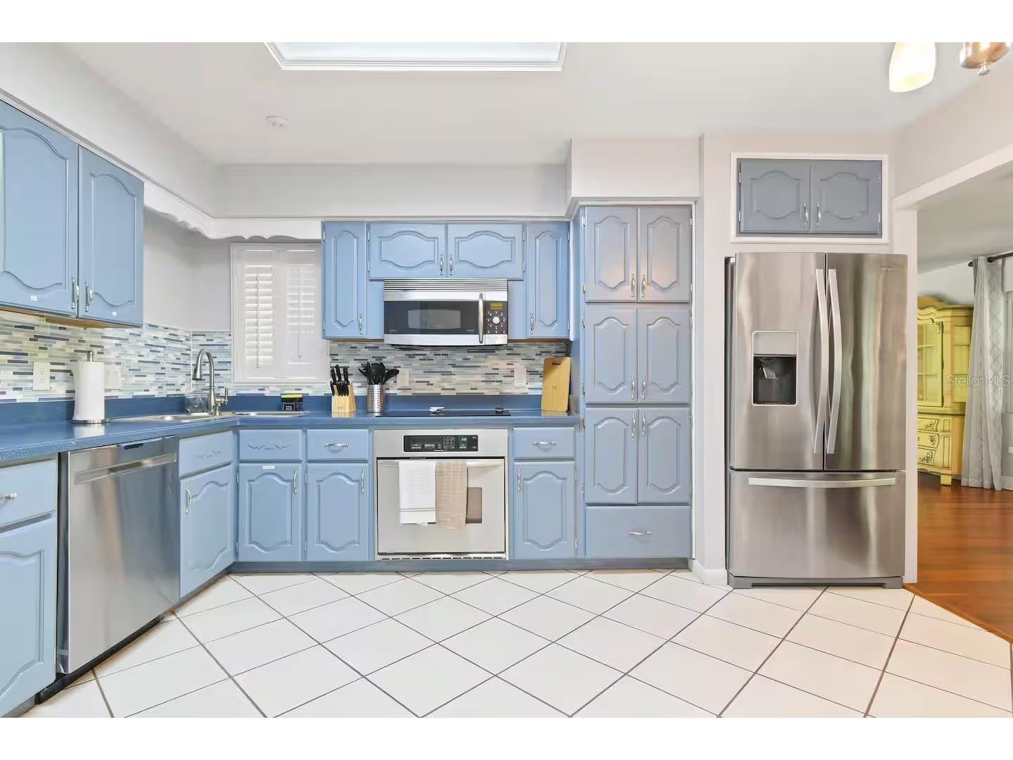 2102 W Kyra Drive Tampa FL 33612 TB8488965 image16