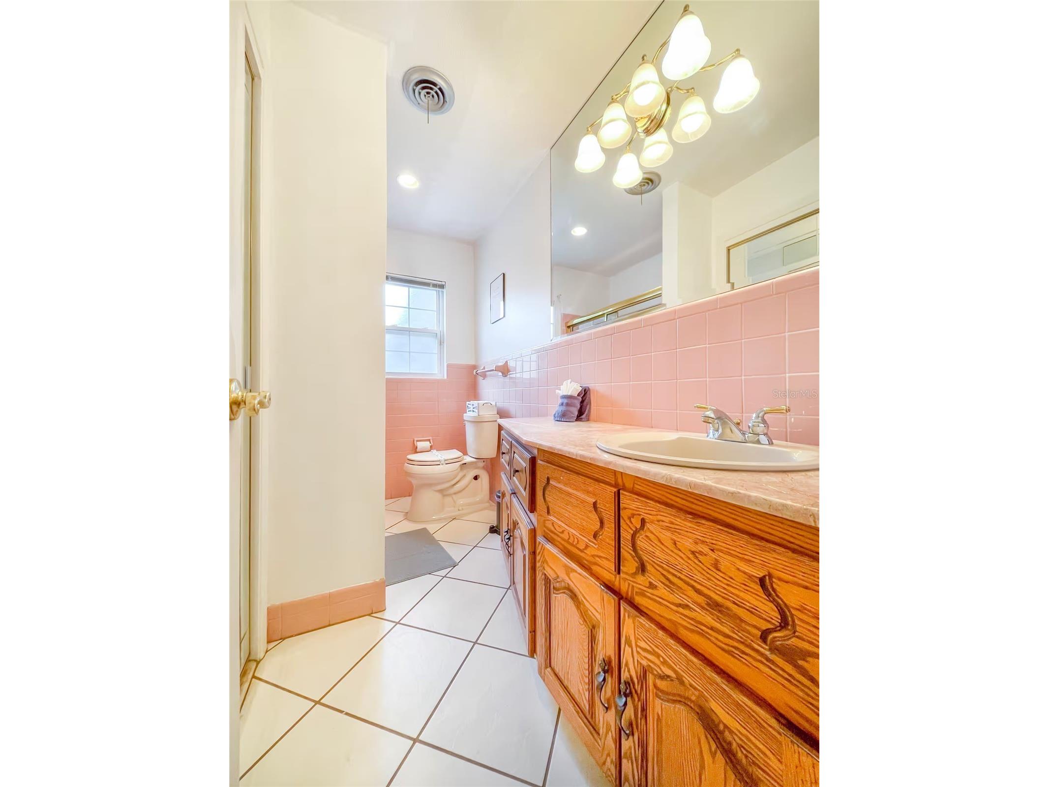 2102 W Kyra Drive Tampa FL 33612 TB8488965 image31