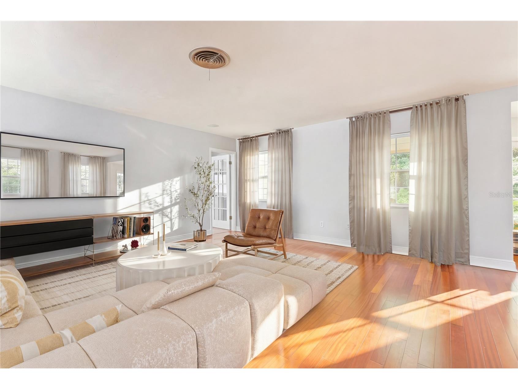 2102 W Kyra Drive Tampa FL 33612 TB8488965 image6