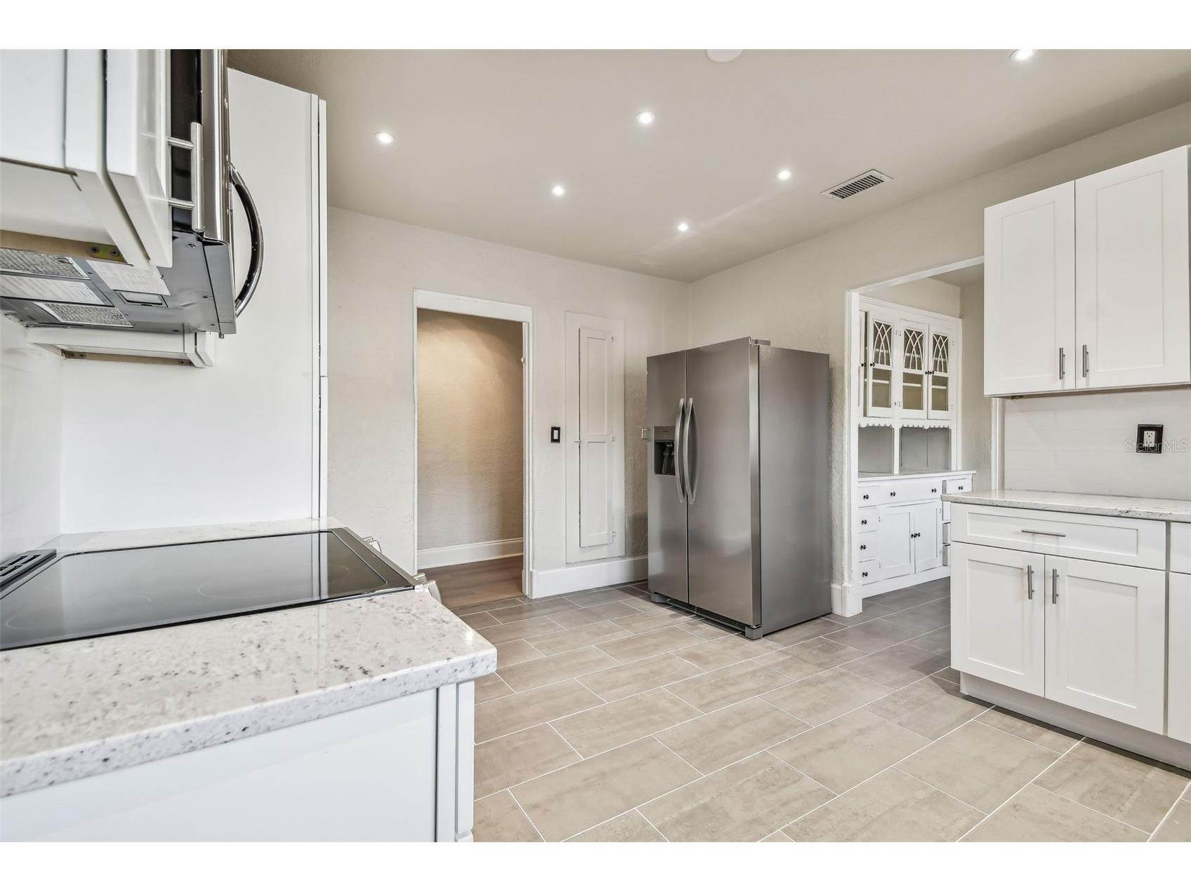 2102 W La Salle Street Tampa FL 33607 TB8518156 image27
