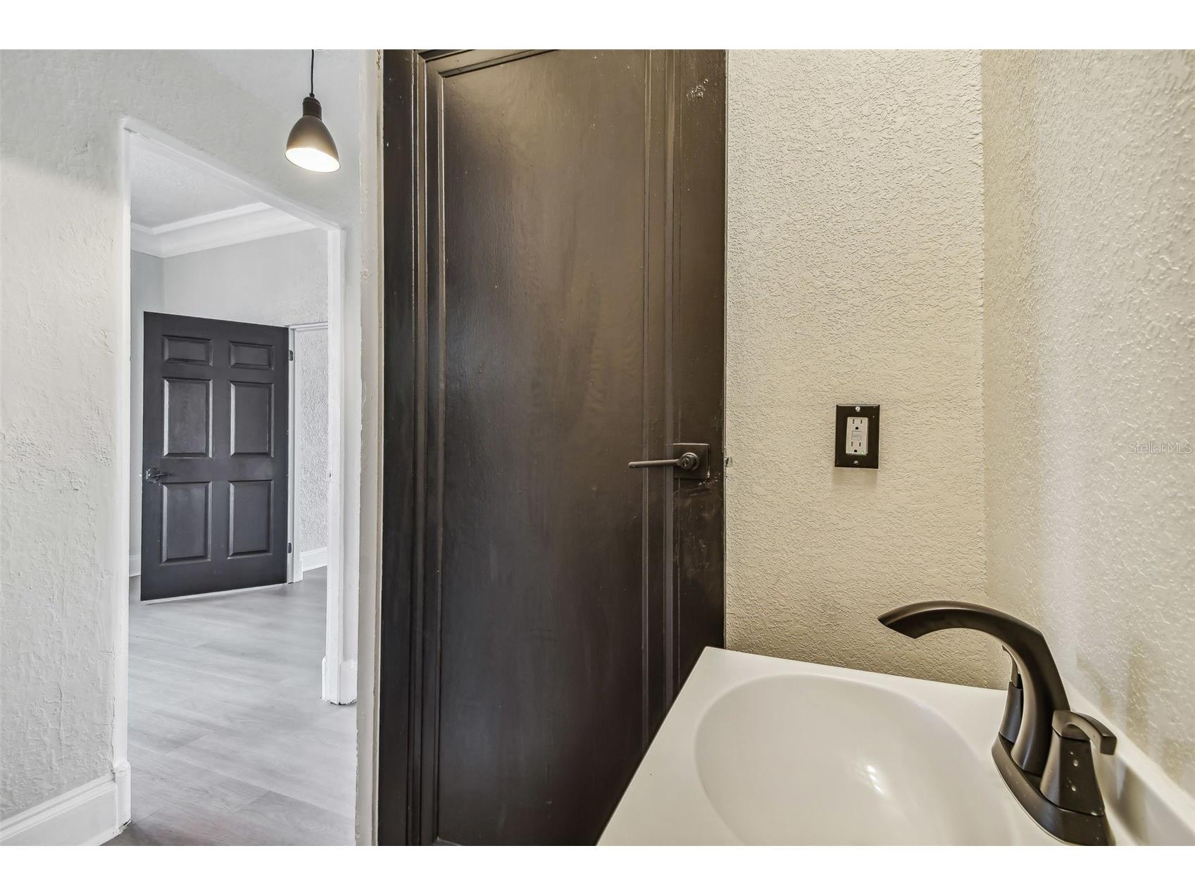 2102 W La Salle Street Tampa FL 33607 TB8518156 image9