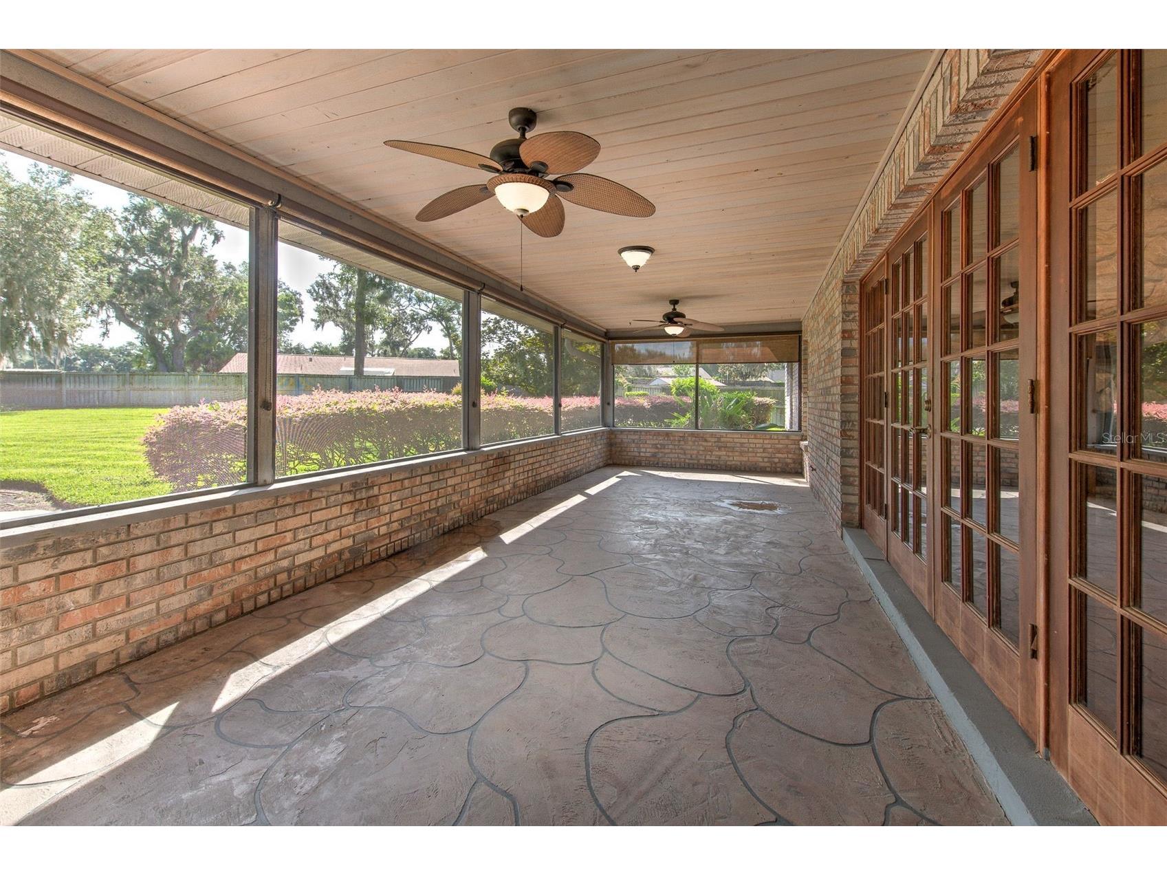 2102 Whitlock Place Dover FL 33527 TB8519690 image28