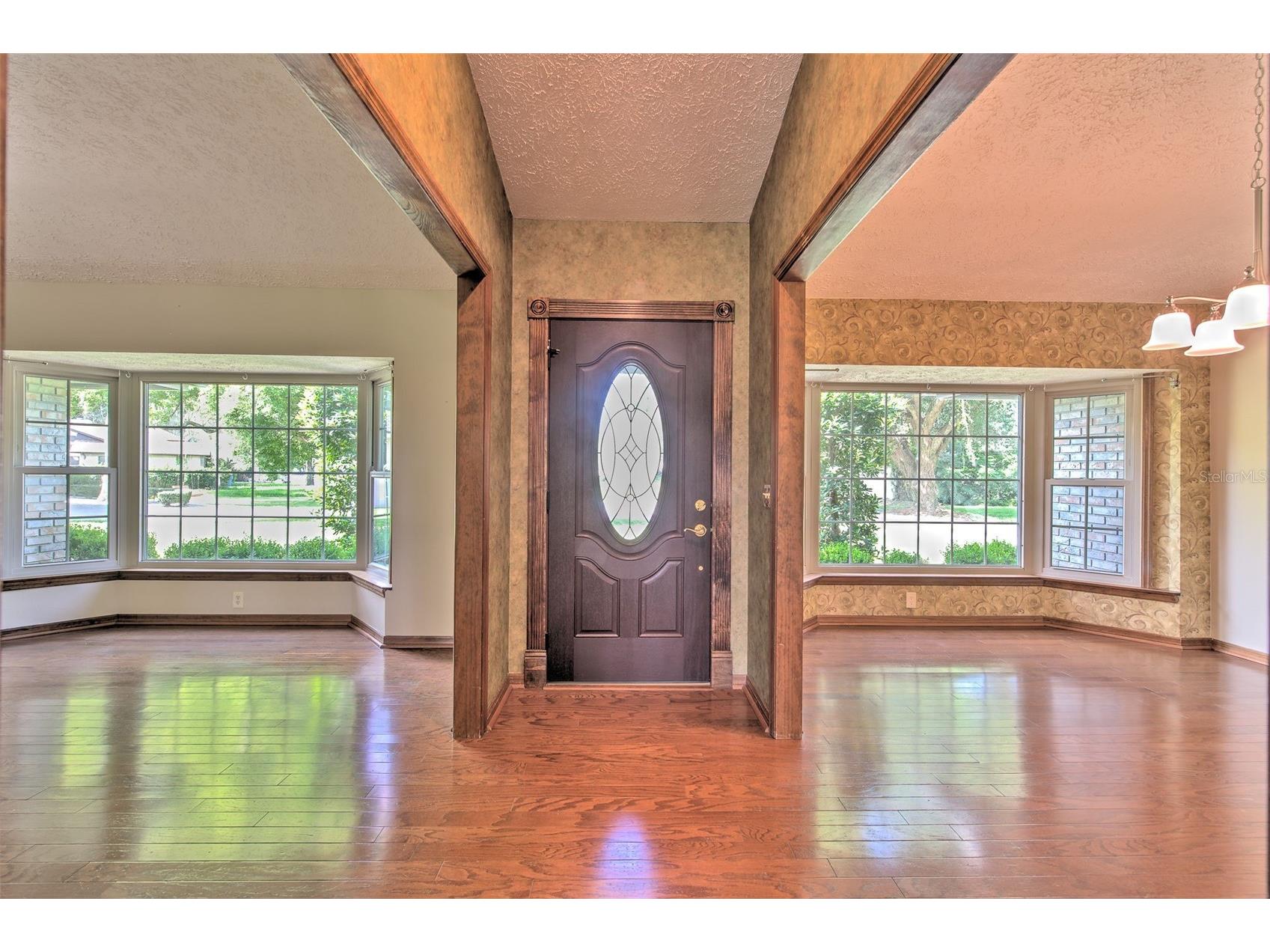 2102 Whitlock Place Dover FL 33527 TB8519690 image3