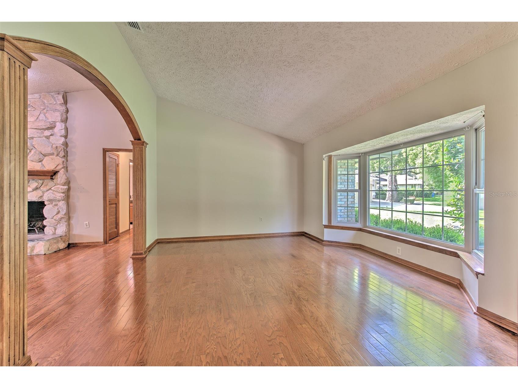 2102 Whitlock Place Dover FL 33527 TB8519690 image7
