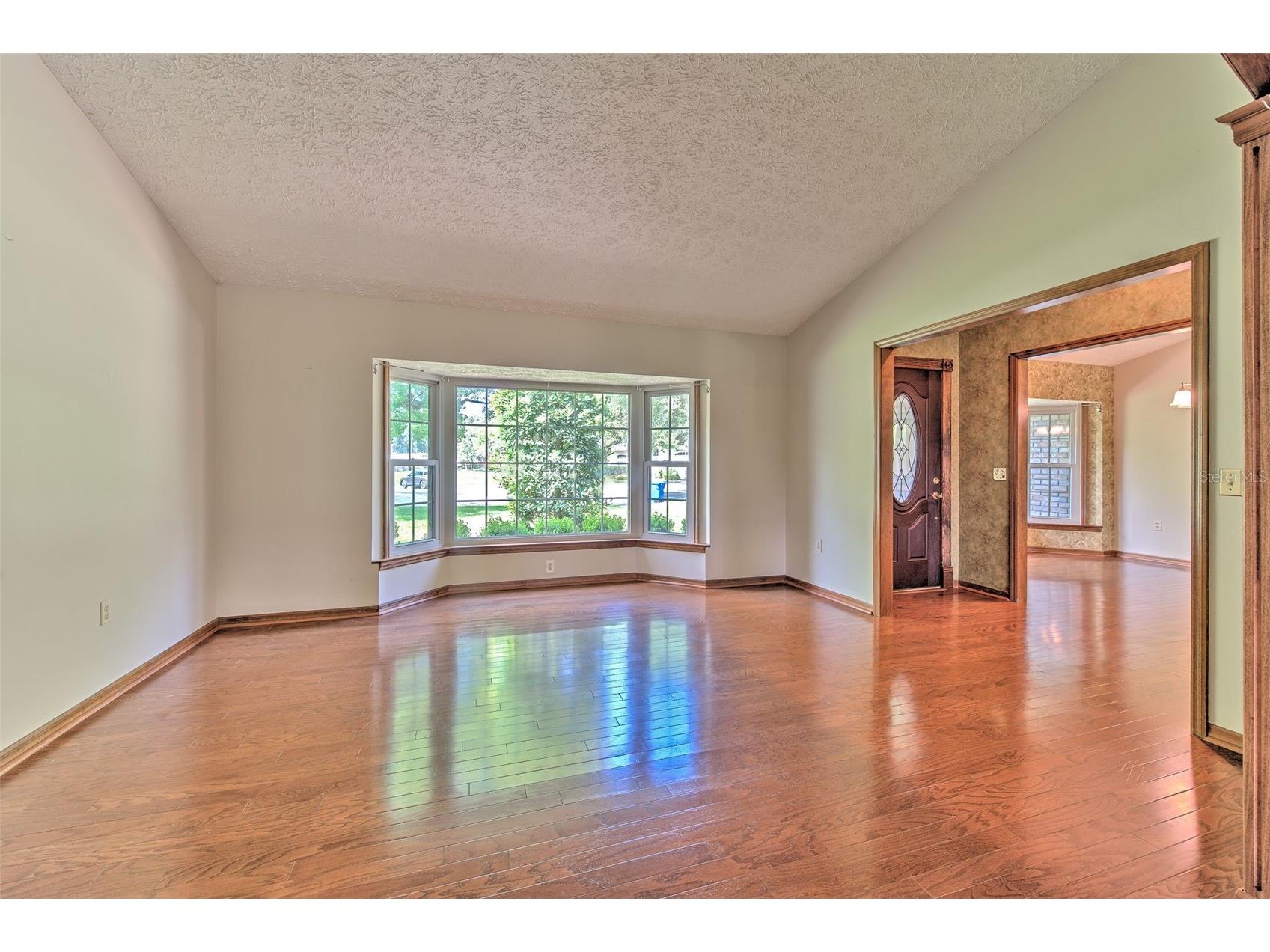2102 Whitlock Place Dover FL 33527 TB8519690 image8