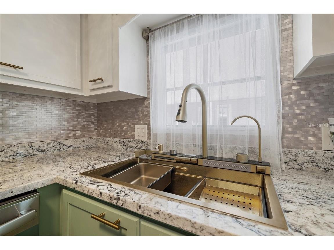 2103 18th Street W Bradenton FL 34205 A4637374 image6