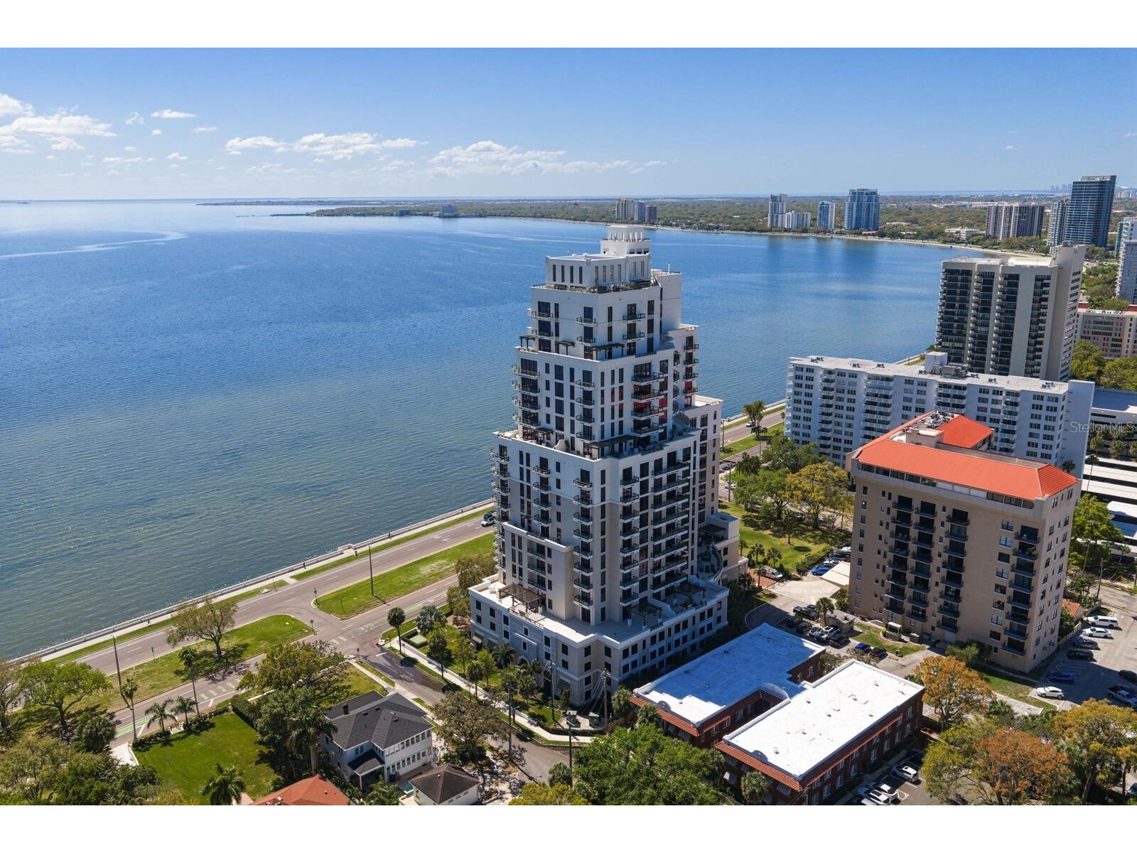 2103 Bayshore Boulevard #605 Tampa FL 33606 - HILLSBOROUGH BAY TB8487937 image1