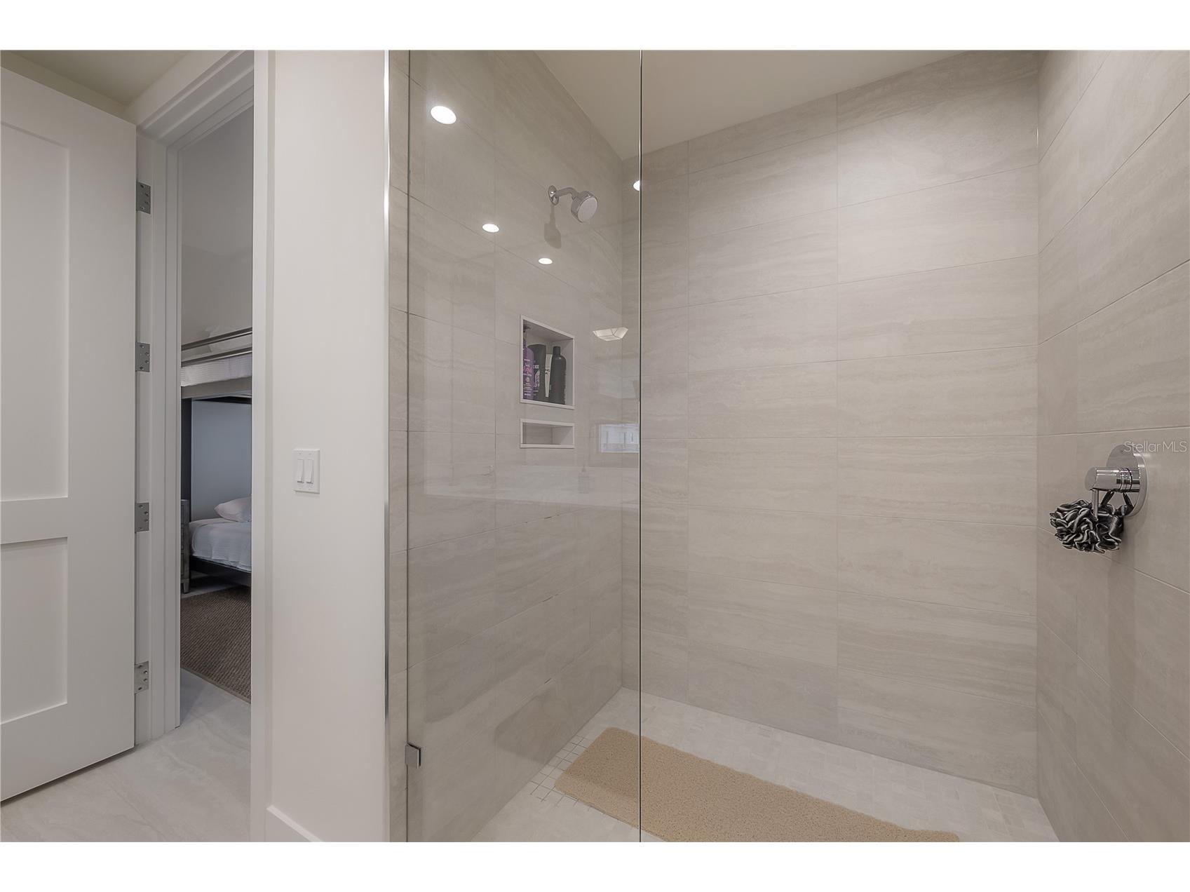 2103 Bayshore Boulevard #802 Tampa FL 33606 TB8476975 image28