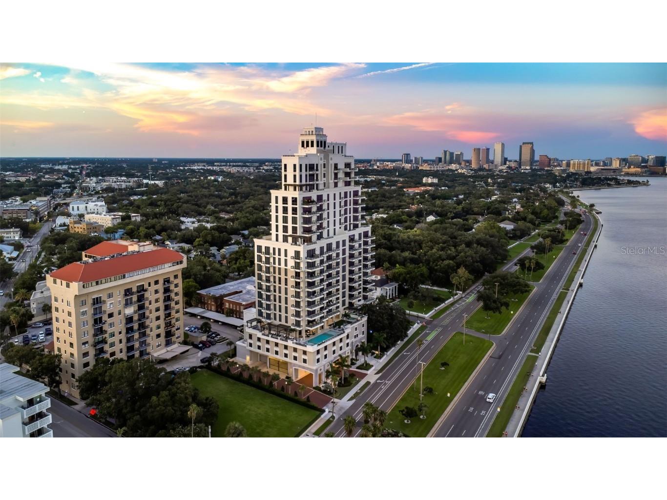 2103 Bayshore Boulevard #PH 2201 Tampa FL 33606 W7857825 image1