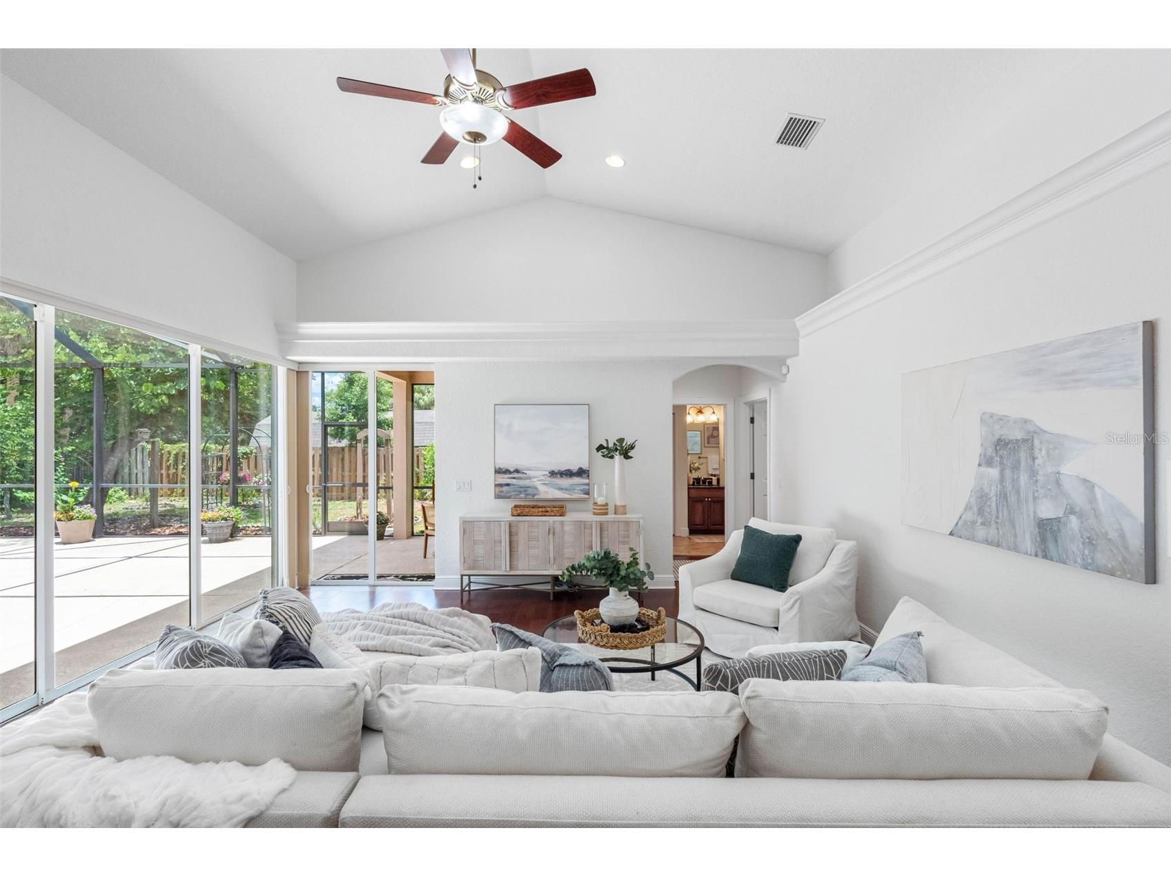 2103 Carroll Landing Drive Tampa FL 33612 TB8525811 image18