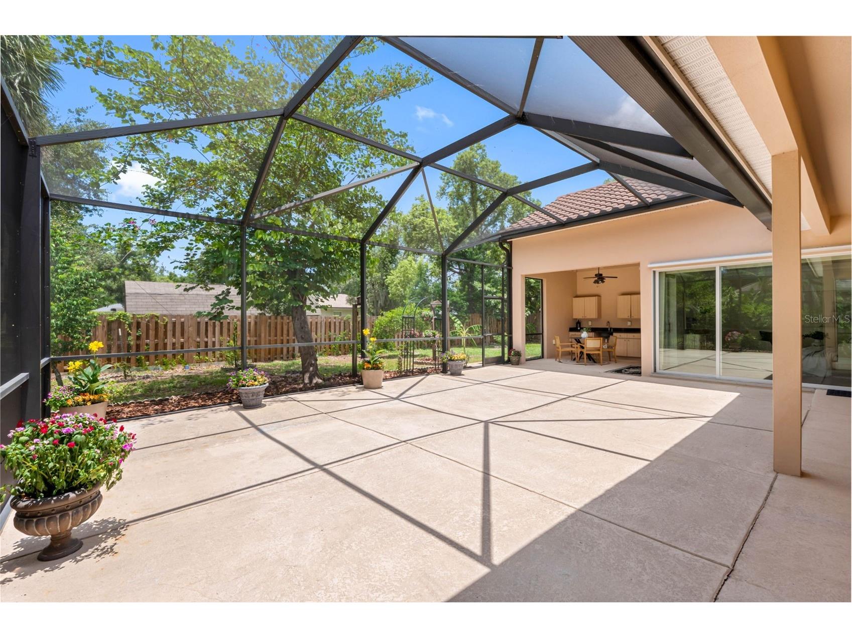 2103 Carroll Landing Drive Tampa FL 33612 TB8525811 image3