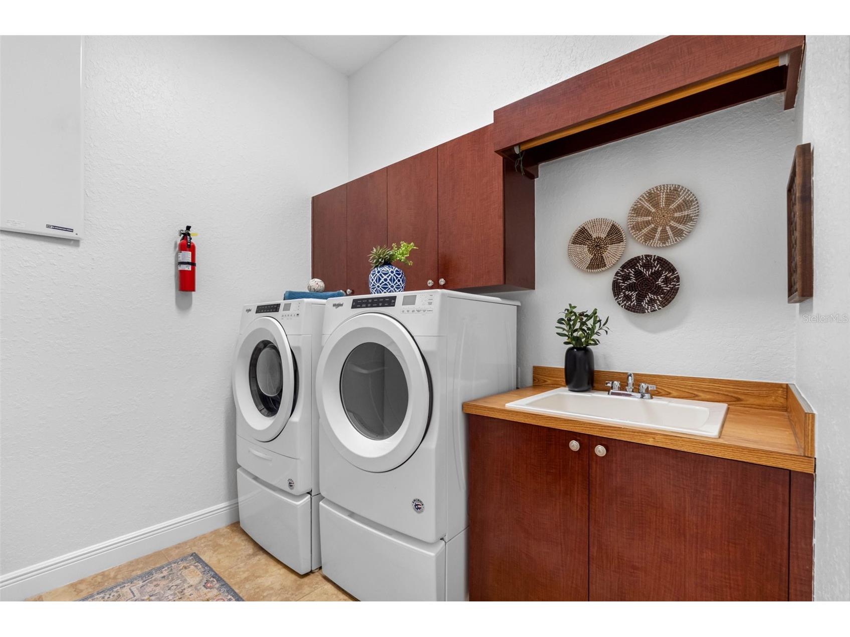 2103 Carroll Landing Drive Tampa FL 33612 TB8525811 image35